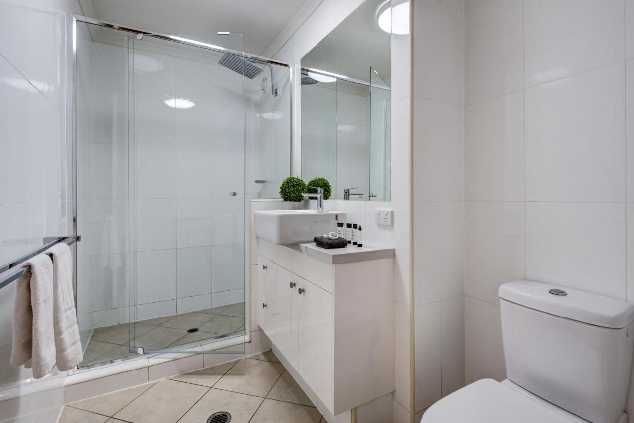 Shorelines 31 Renovated Upmarket Two Bedroom With Ocean Views And Buggy Apartment *