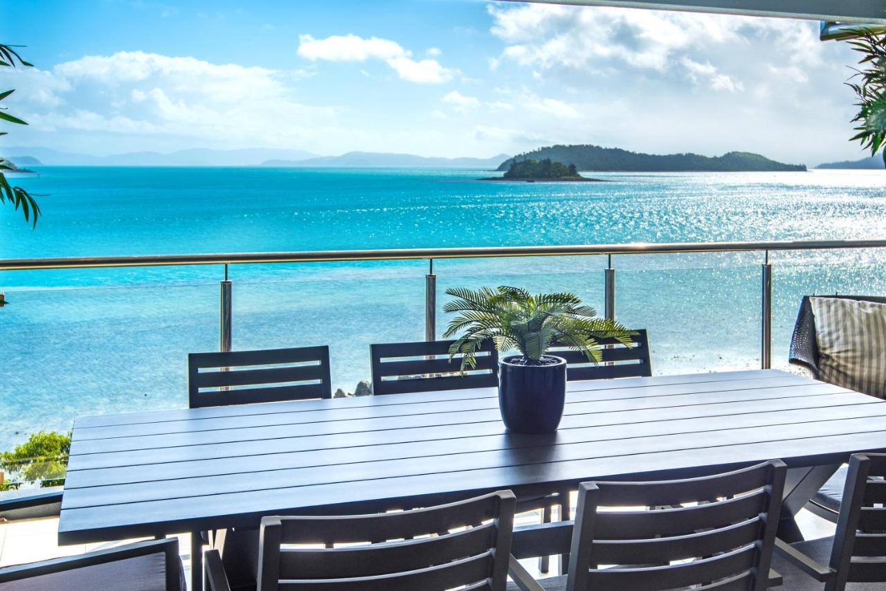 Edge 5 Oceanfront 3-bedroom - Featuring An Infinity Pool, Bath, Buggy And Valet Service Villa
