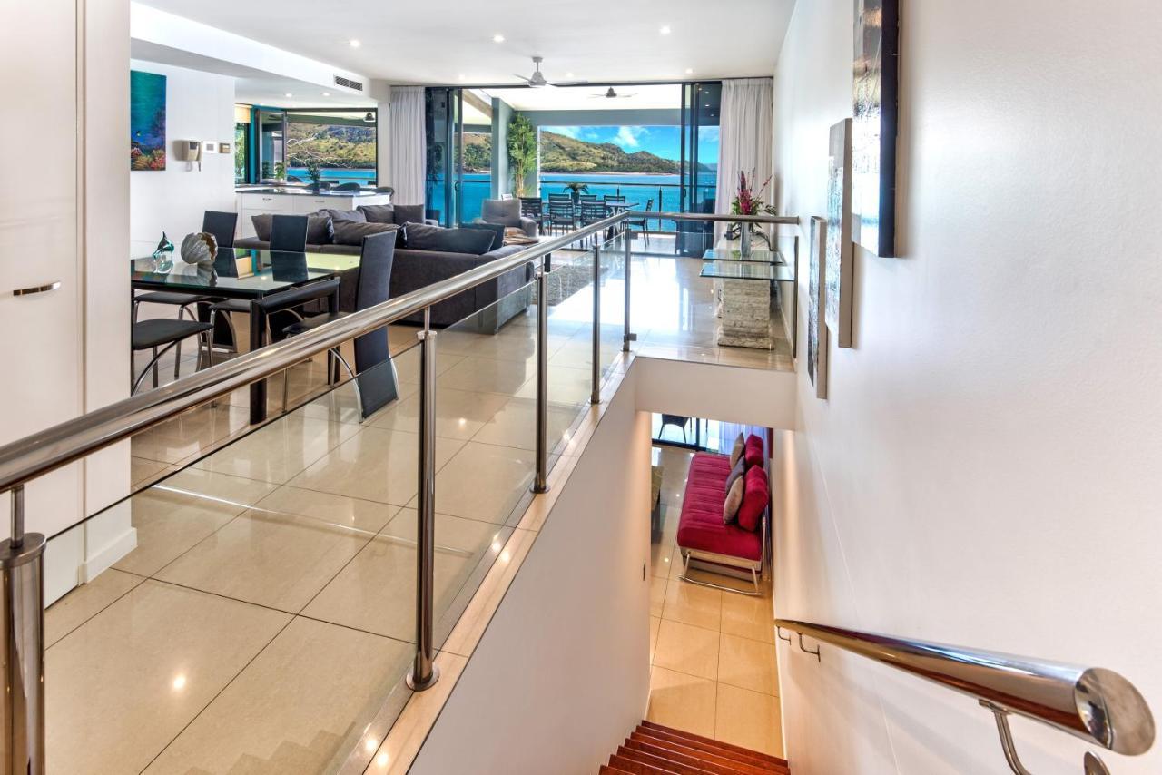 Edge 5 Oceanfront 3-bedroom - Featuring An Infinity Pool, Bath, Buggy And Valet Service Hamilton Island