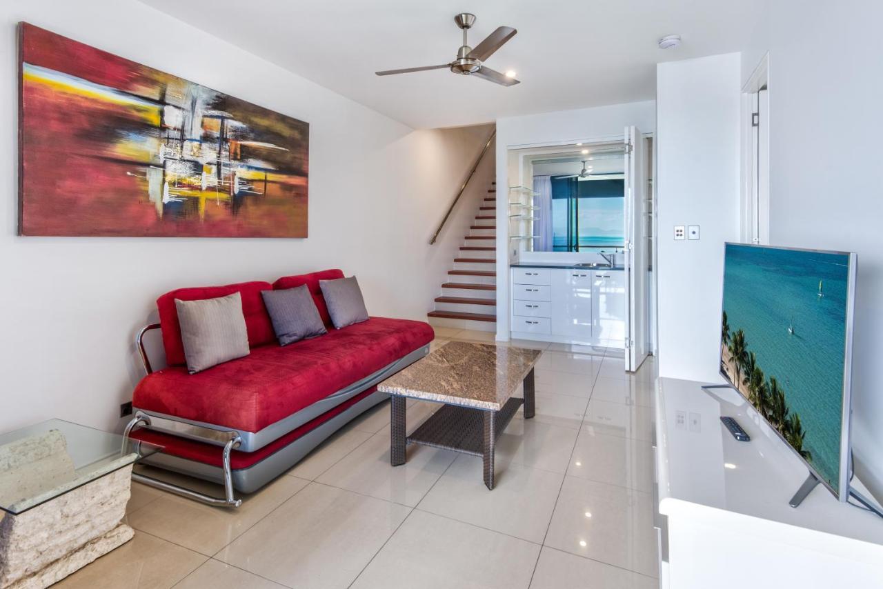 Edge 5 Oceanfront 3-bedroom - Featuring An Infinity Pool, Bath, Buggy And Valet Service Hamilton Island