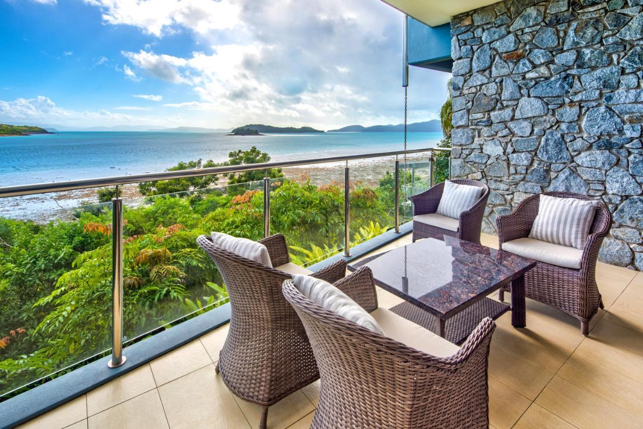 Villa Edge 5 Oceanfront 3-bedroom - Featuring An Infinity Pool, Bath, Buggy And Valet Service Hamilton Island