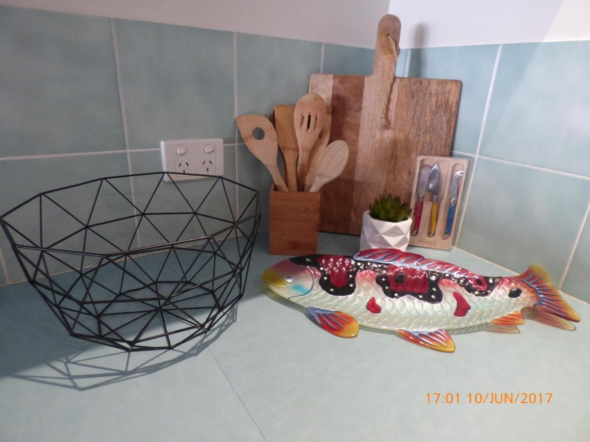 Compass Point 8 Apartment *