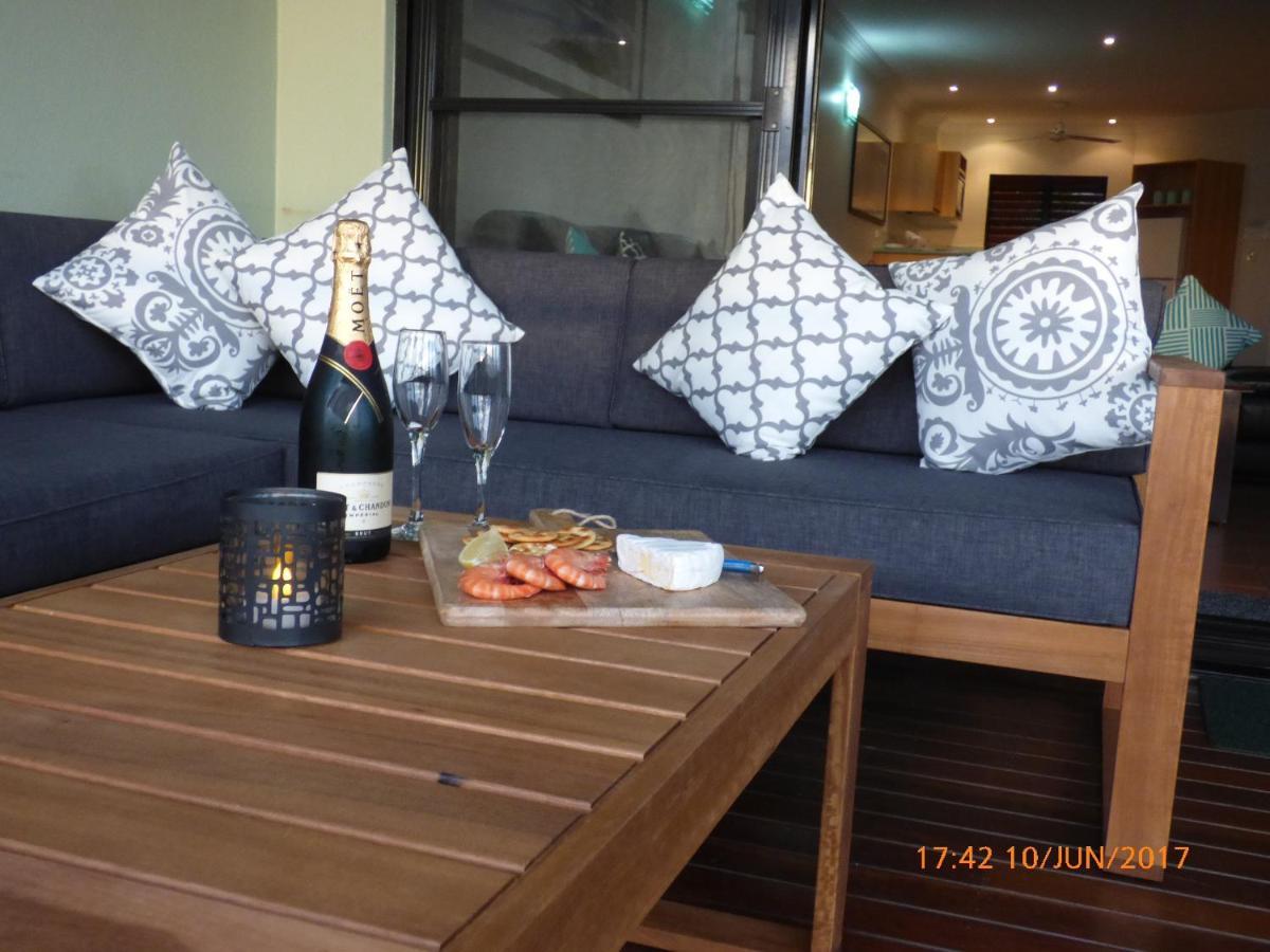 Apartment Compass Point 8 Hamilton Island