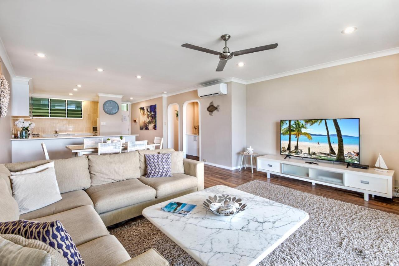 Apartment Lagoon Beachfront 201 On By Hamorent Hamilton Island
