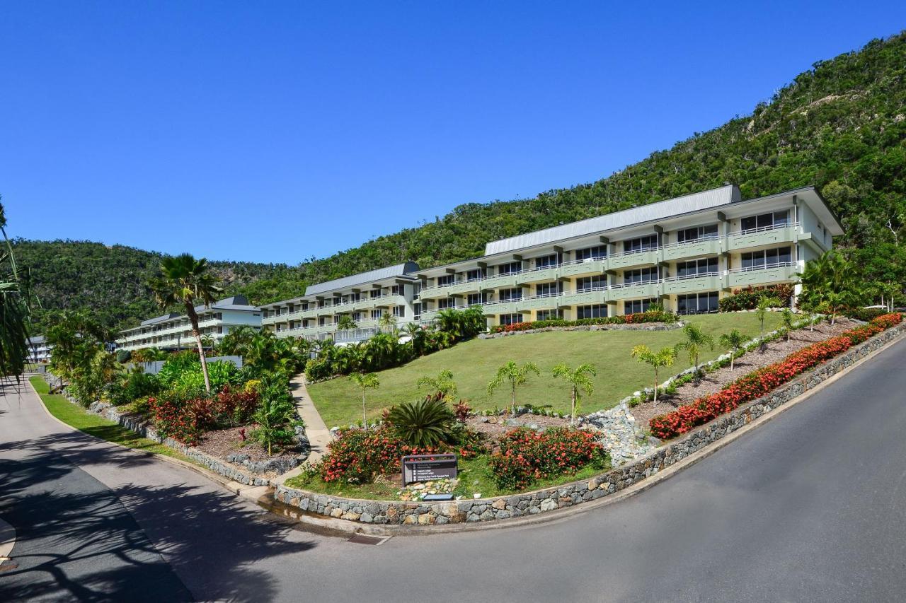 Apartment Lagoon Beachfront 201 On By Hamorent Hamilton Island