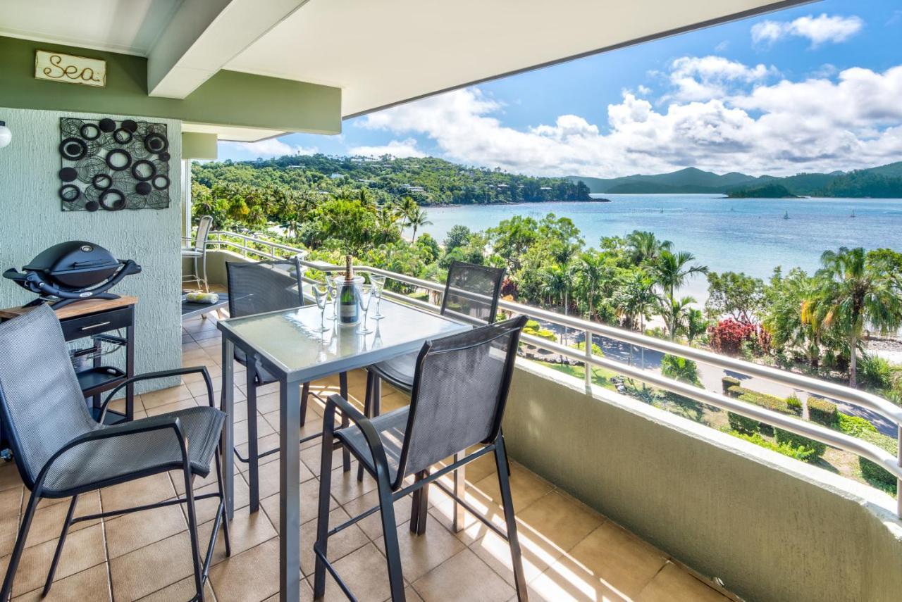 Lagoon Beachfront 201 On By Hamorent Hamilton Island