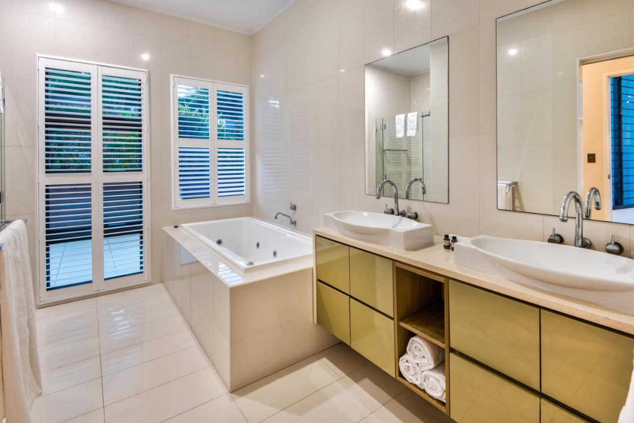 Southwinds On By Hiha * Hamilton Island