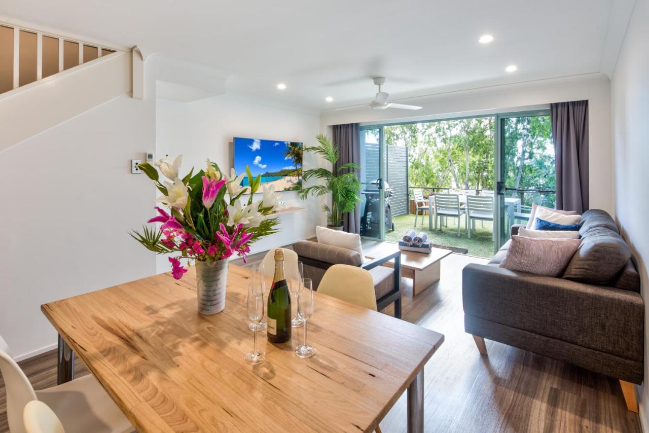 Sunset Waters 4 Apartment Hamilton Island