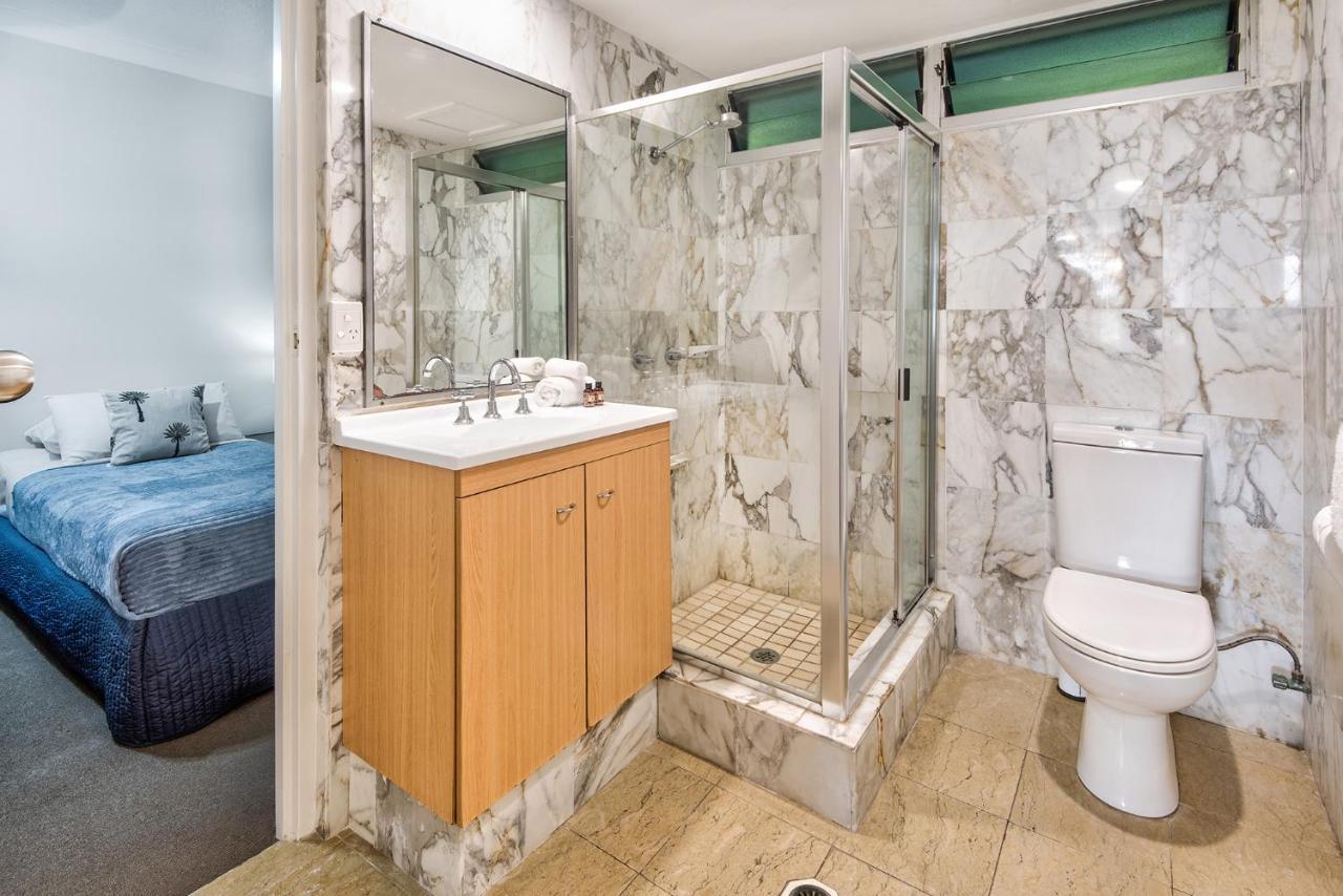 Poinciana - 3 Bedroom - On By Hiha Apartment