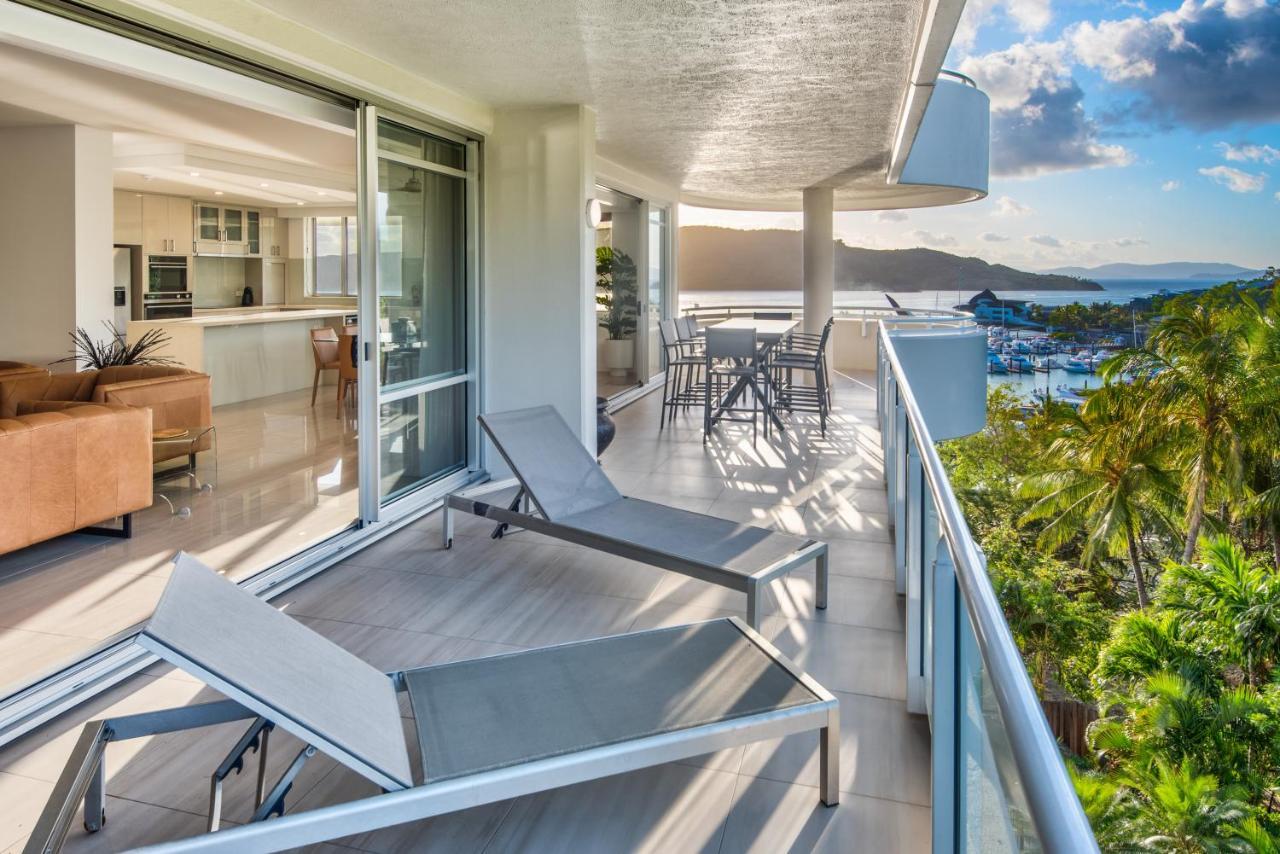 Apartment Yacht Harbour Tower 2, - Million Dollar Views, Buggy & Valet Service *