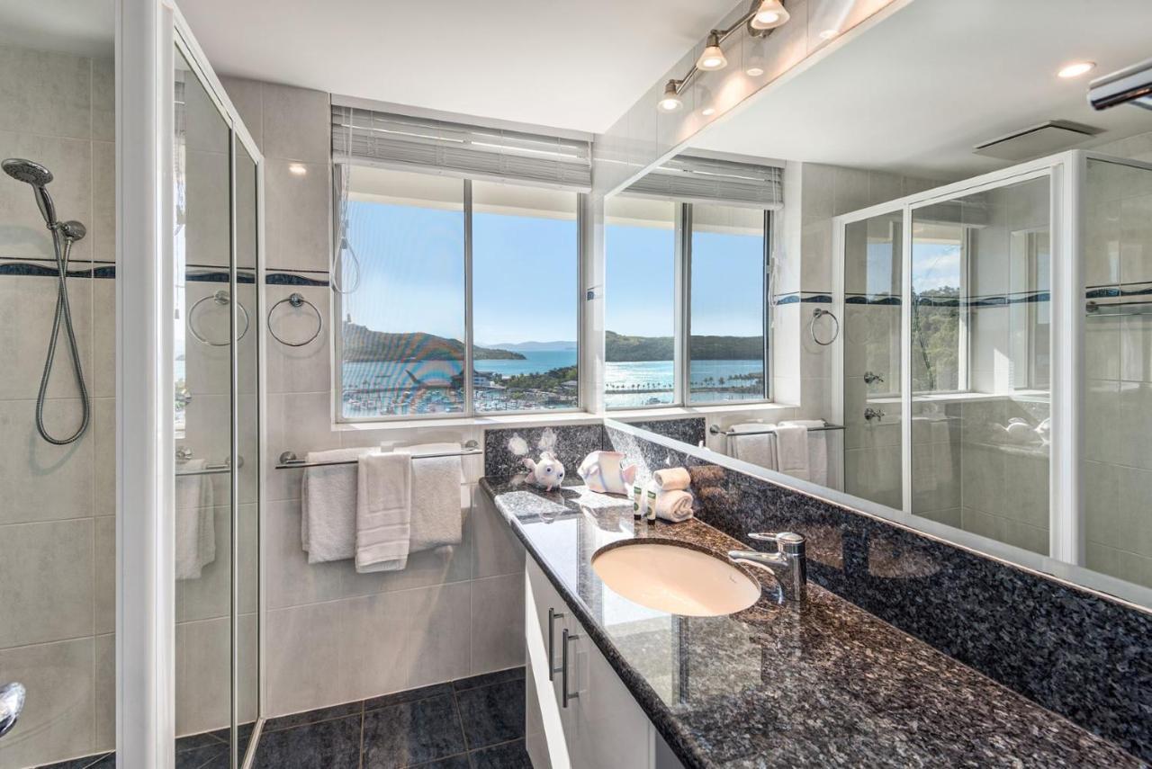 Yacht Harbour Tower 5 - Oceanviews, Buggy And Private Lift Access And Valet Service *