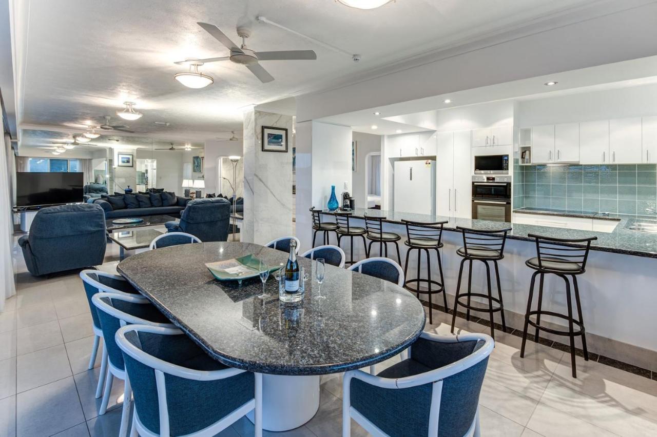 Apartment Yacht Harbour Tower 5 - Oceanviews, Buggy And Private Lift Access And Valet Service *