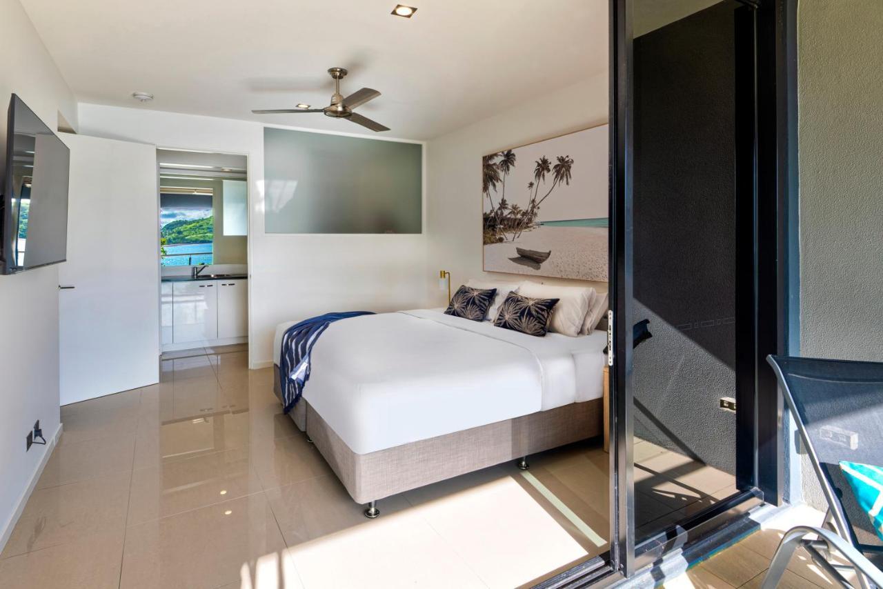 Edge 2 - Oceanfront Luxurious And Spacious 4 Bedroom Split Level With Buggy And Valet Service Apartment *