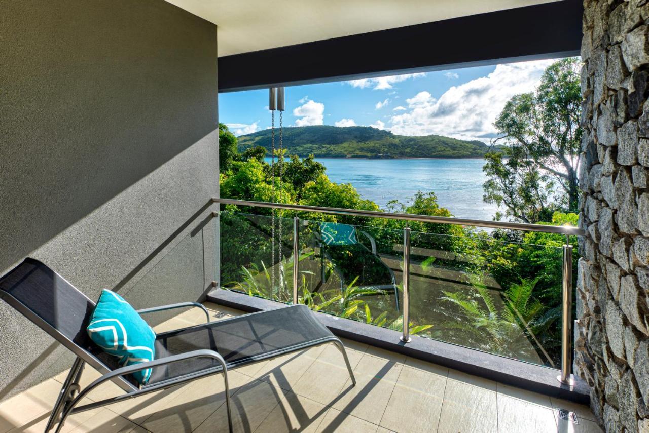 Edge 2 - Oceanfront Luxurious And Spacious 4 Bedroom Split Level With Buggy And Valet Service Apartment *