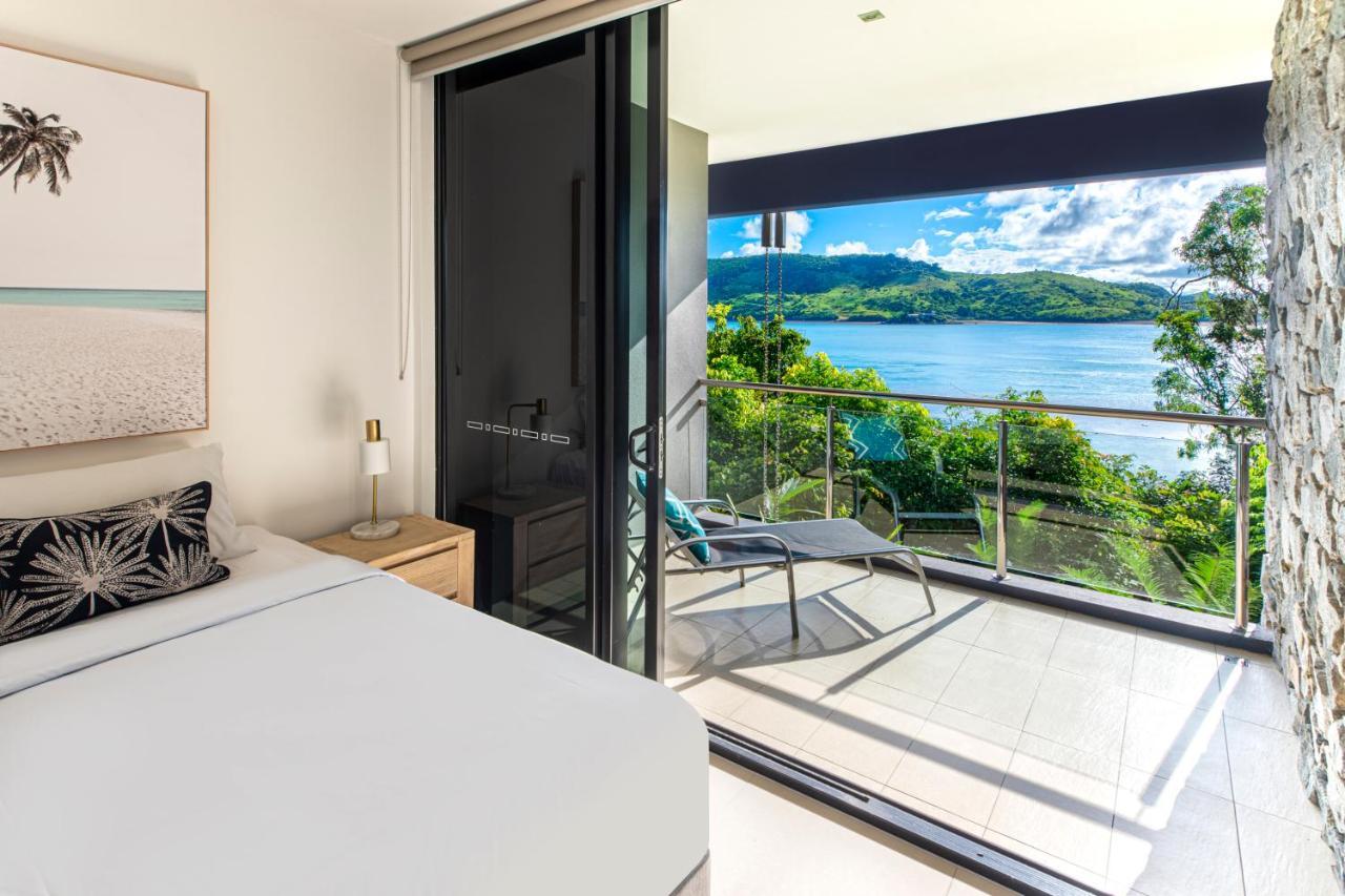Edge 2 - Oceanfront Luxurious And Spacious 4 Bedroom Split Level With Buggy And Valet Service *