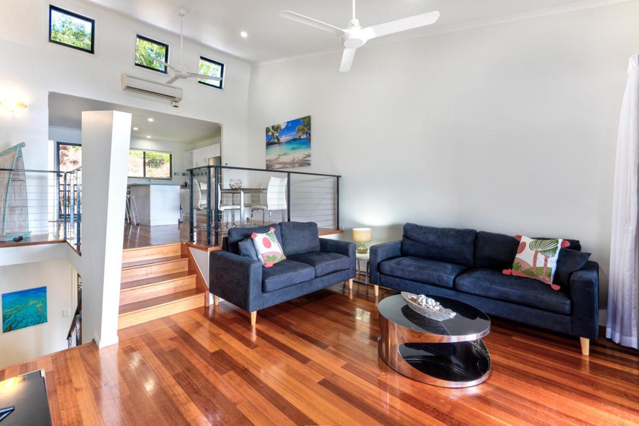 The Panorama 3, 2 Bedroom 2 Bathroom Ocean View Modern *