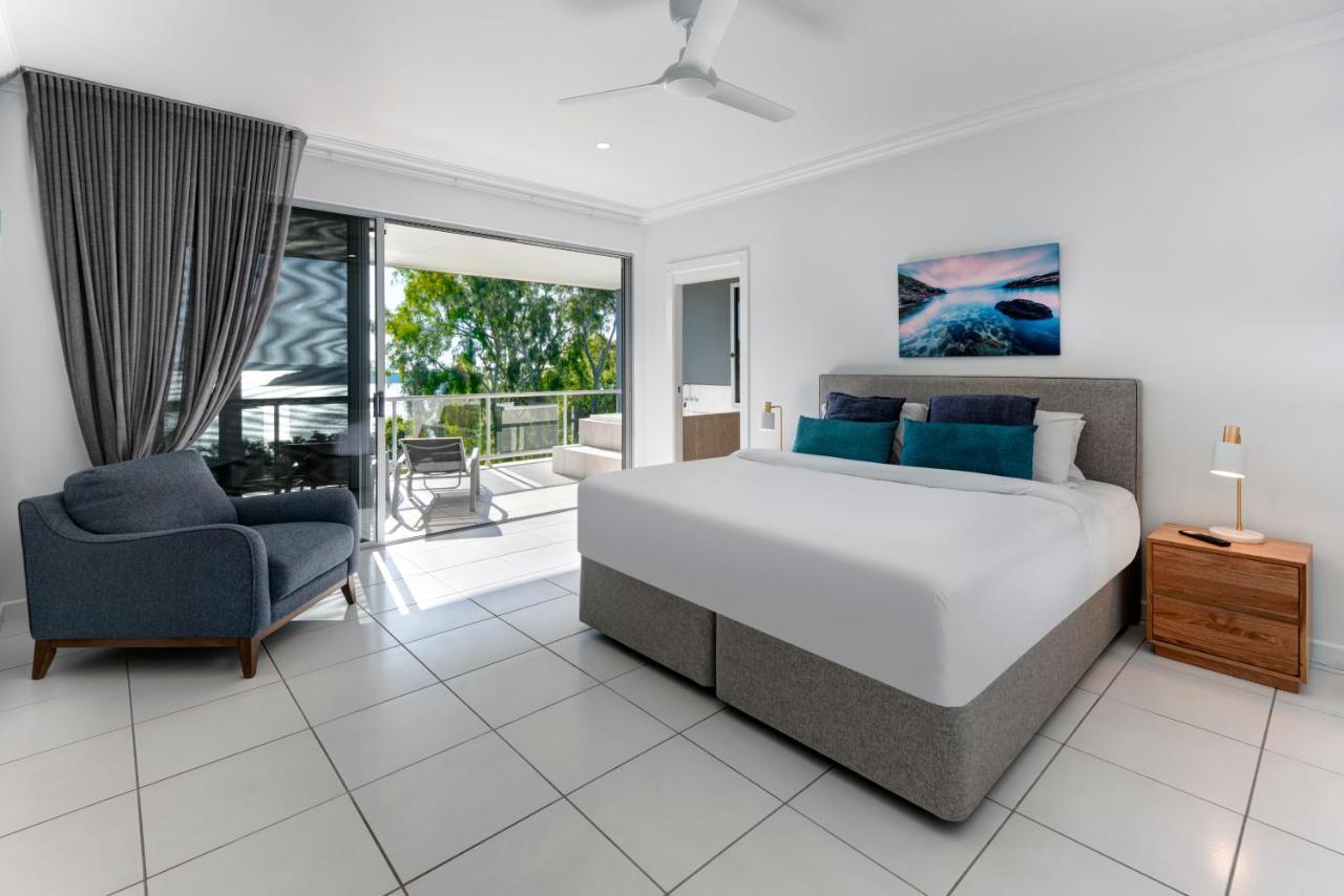 Blue Water Views 16 - 3 Bedroom Penthouse With Ocean Views Hamilton Island