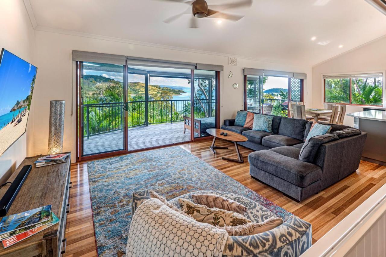 Heliconia 10 Newly Renovated Centrally Located House * Hamilton Island