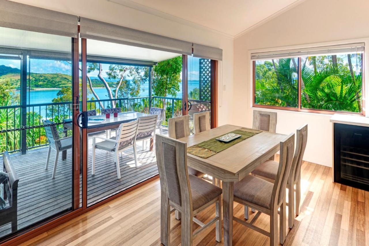 Heliconia 10 Newly Renovated Centrally Located House Apartment Hamilton Island