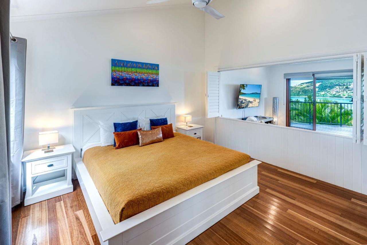 Heliconia 10 Newly Renovated Centrally Located House *