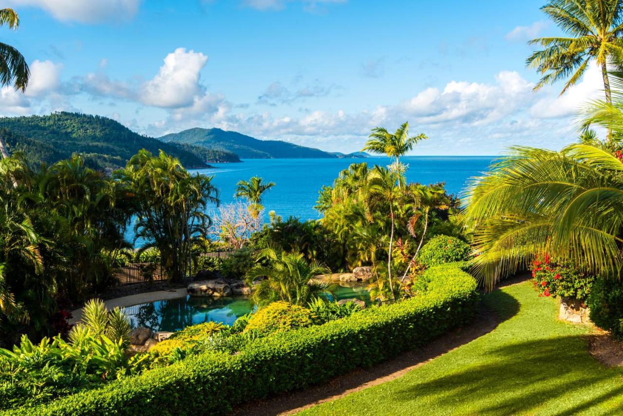 Bella Vista East 4 Oceanview, Golf Buggy, Valet Service & Shared Pool Hamilton Island