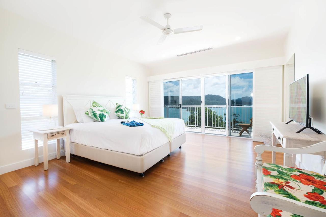 La Bella Waters 3 - Oceanview's, Pool, Buggy And Transfers Villa Hamilton Island