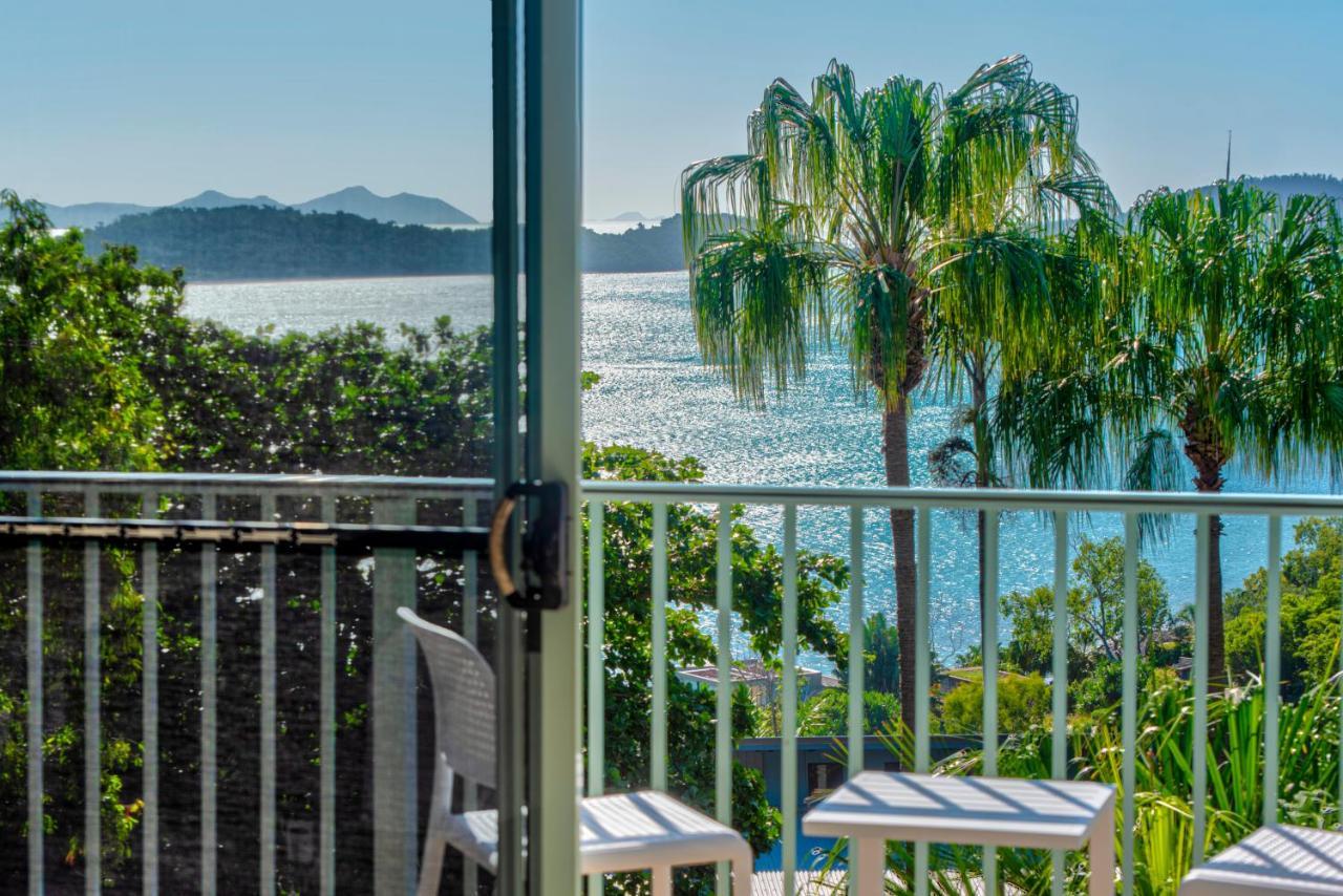 Sunset Waters 19 - * Hamilton Island