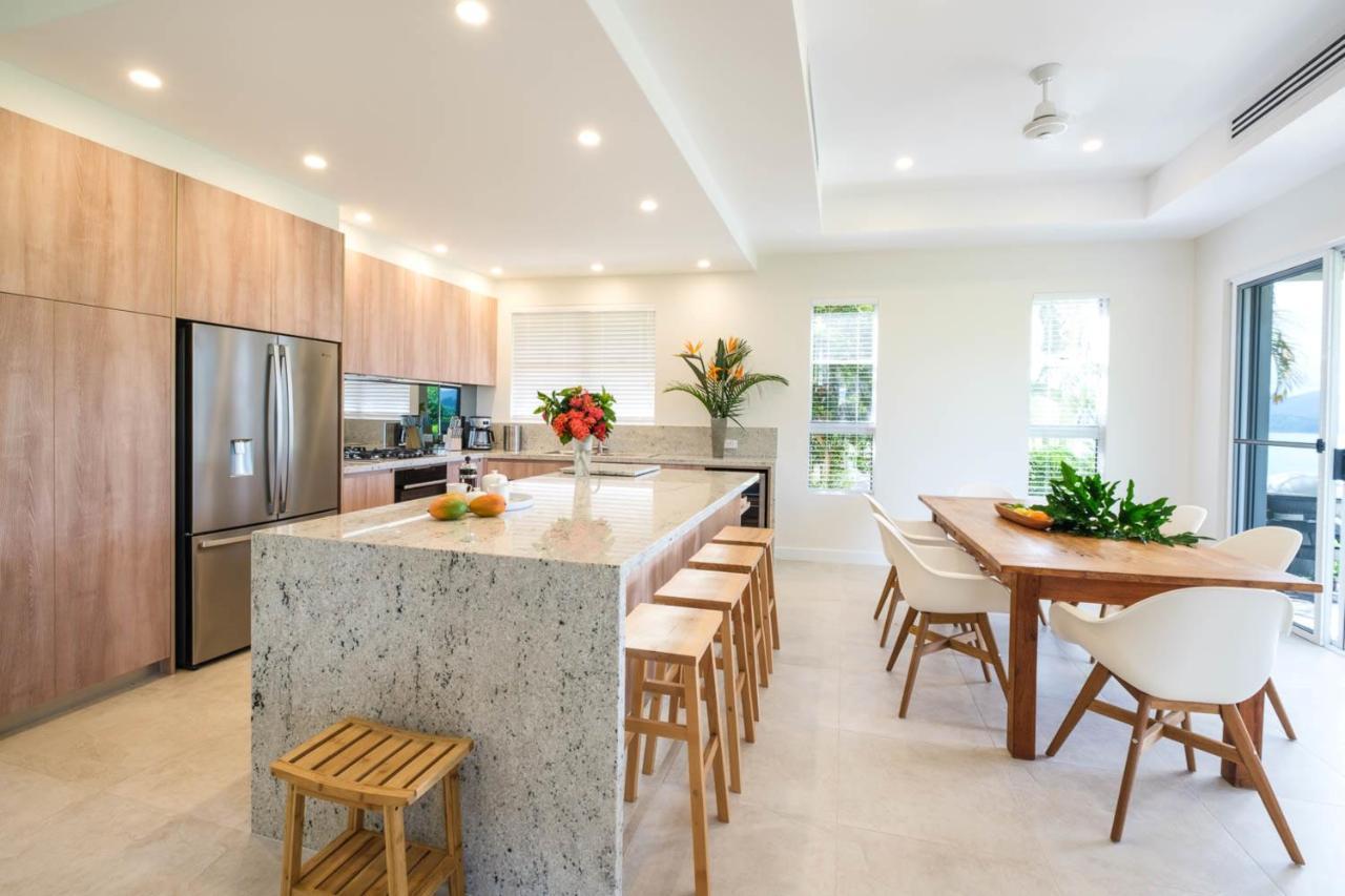 Villa La Bella Waters 3 - Oceanview's, Pool, Buggy And Transfers Hamilton Island