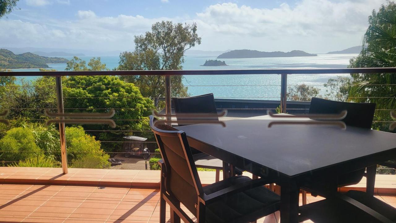 Luxury Couples Retreat With Buggy Hamilton Island