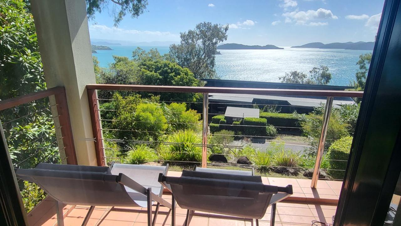 Luxury Couples Retreat With Buggy Apartment Hamilton Island