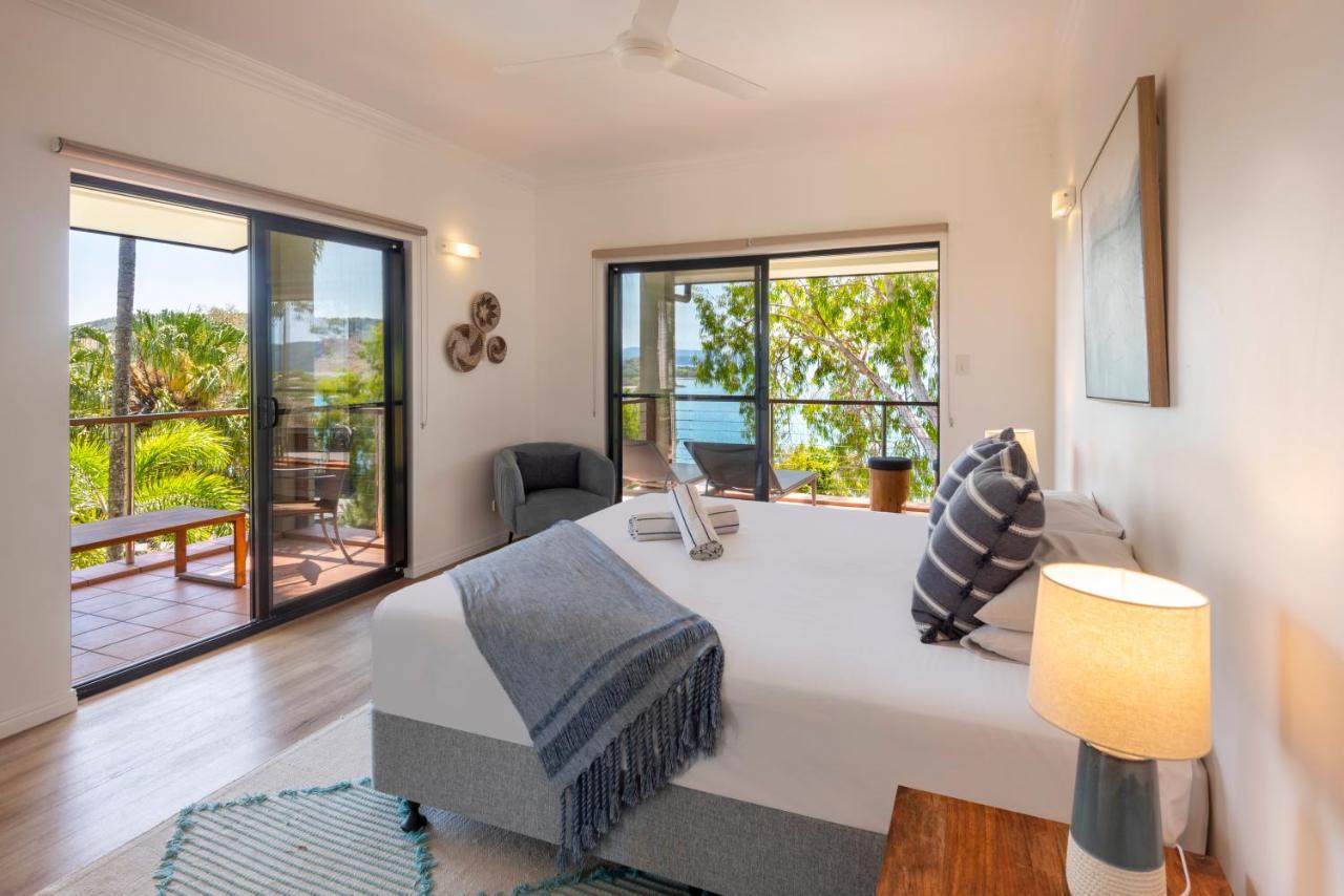 Compass Point On By Hiha Apartment