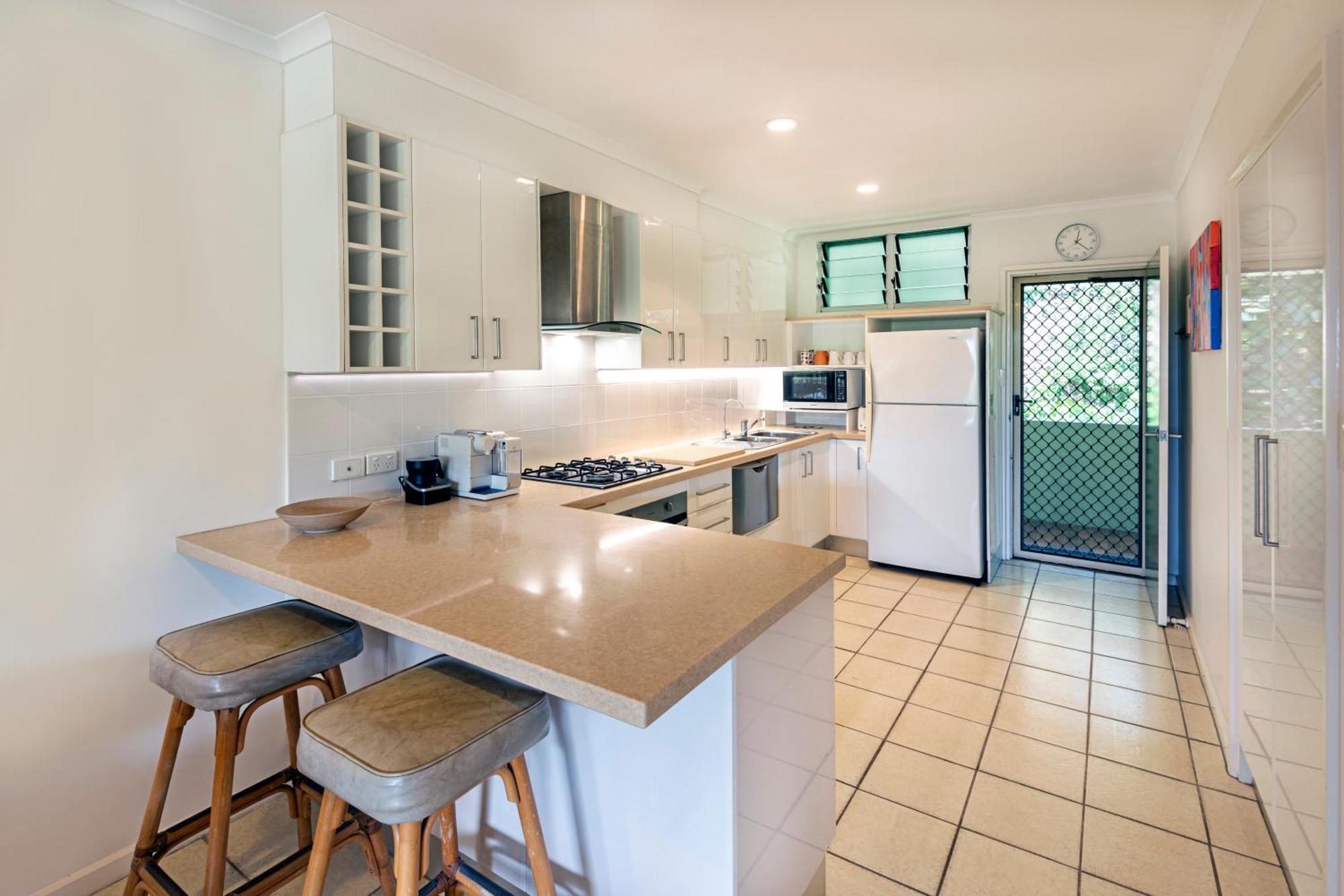 Poinciana - 2 Bedroom - On By Hiha Hamilton Island
