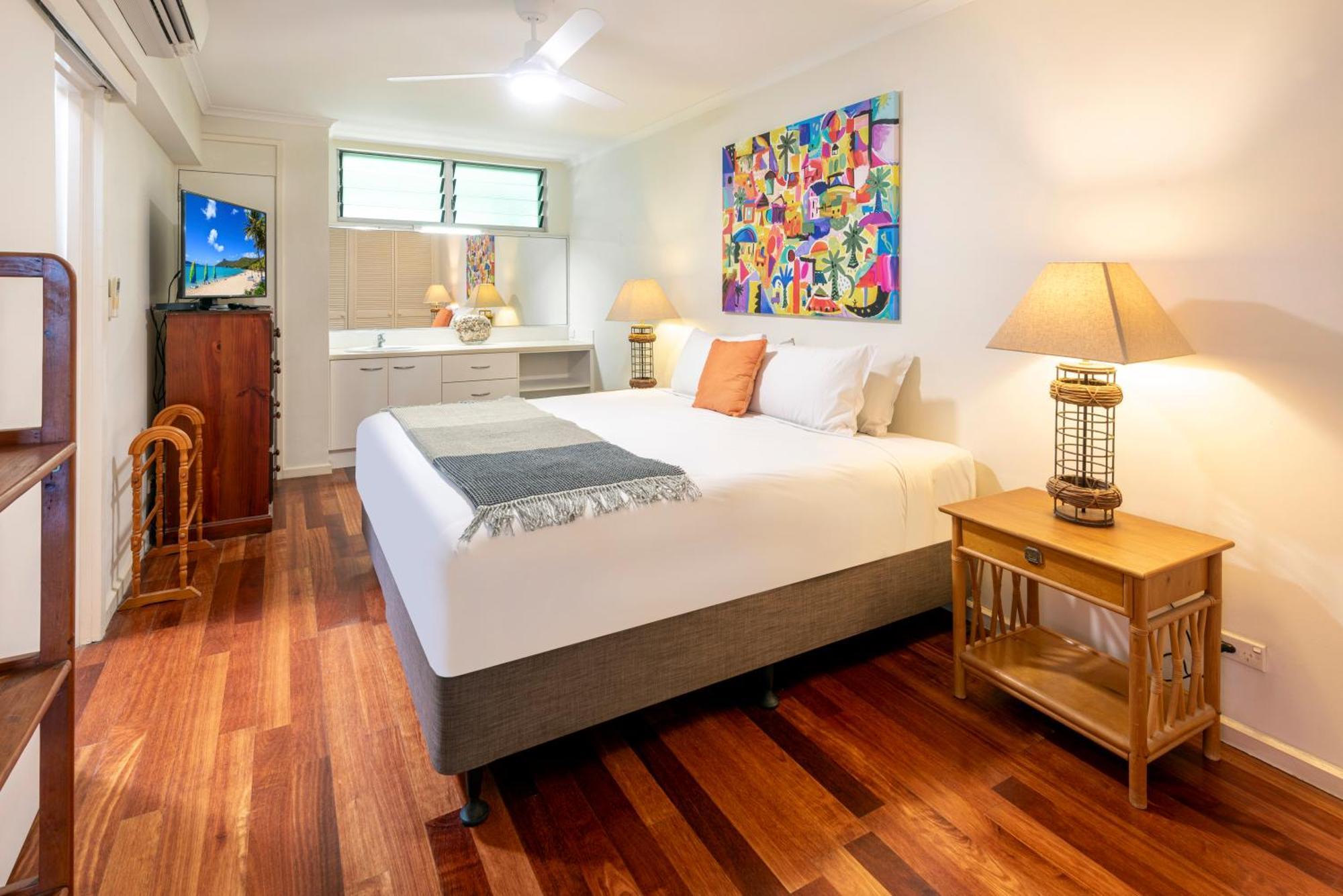 Poinciana - 2 Bedroom - On By Hiha Apartment Hamilton Island
