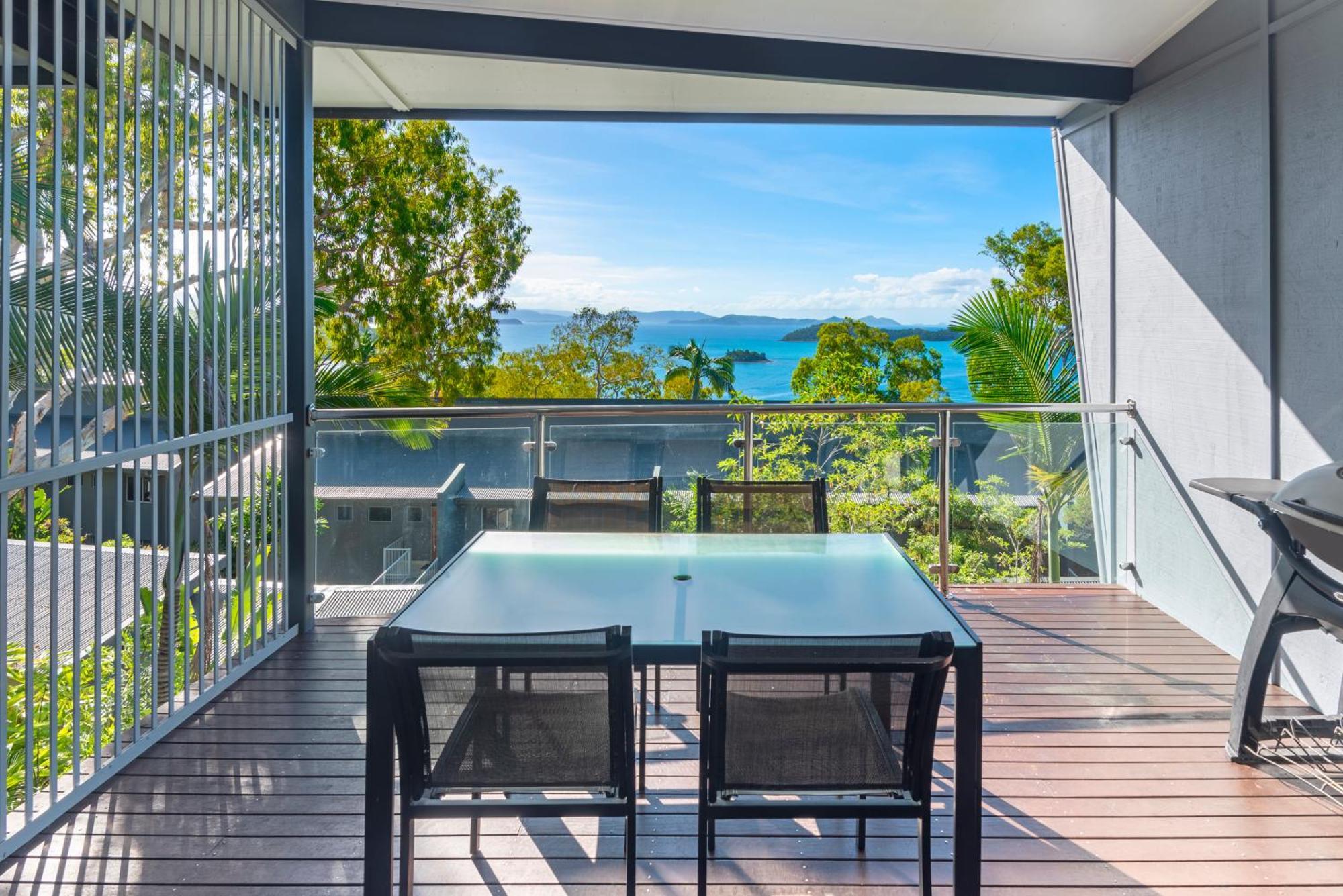 Pinnacle Aparthotel Hamilton Island