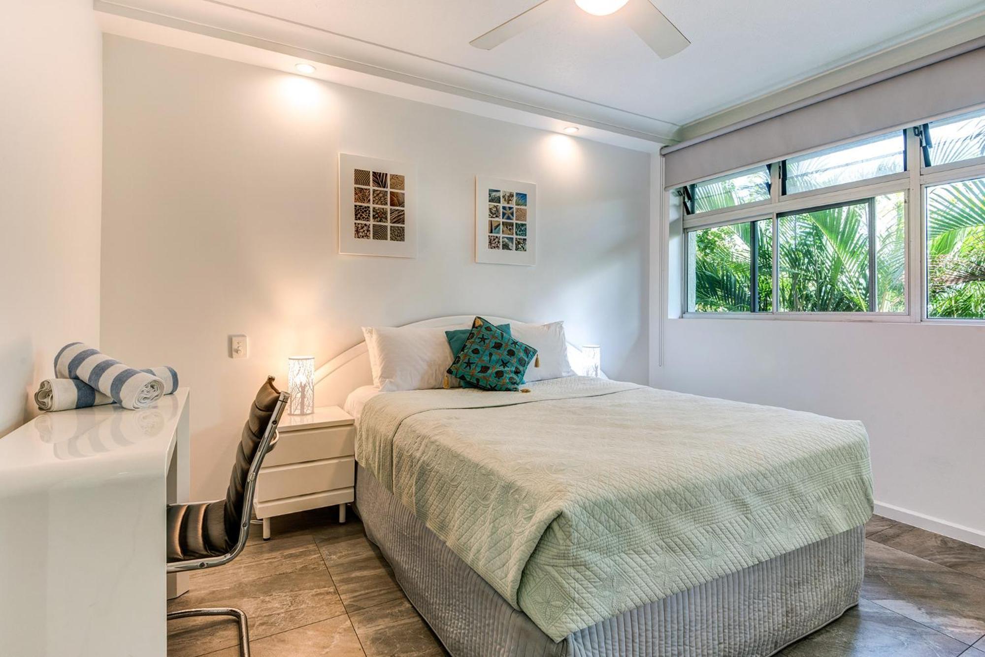 Apartment Poinciana 101 Centrally Located 3 Bedroom, Buggy!! Hamilton Island