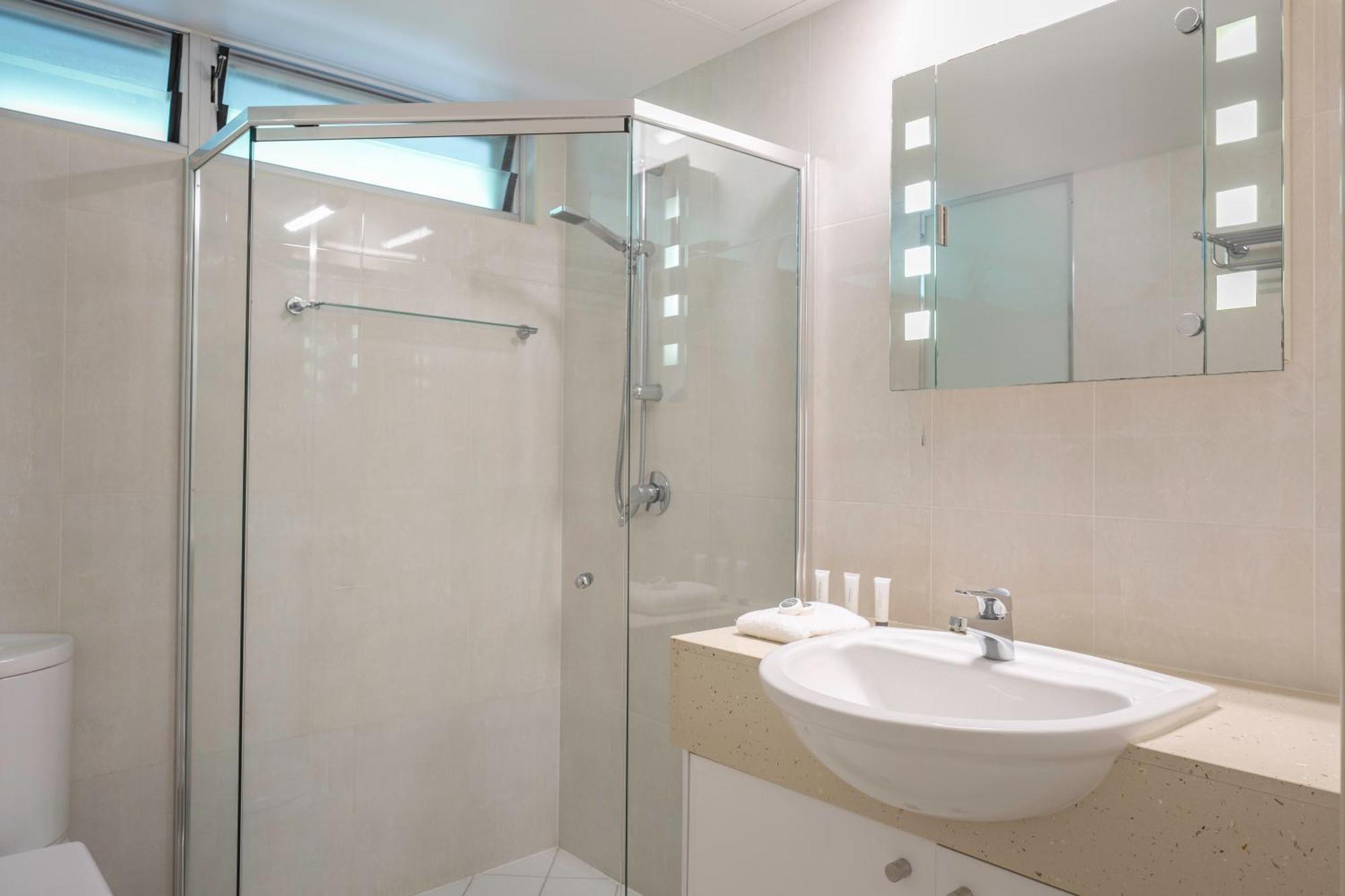 Apartment Poinciana - 2 Bedroom - On By Hiha *