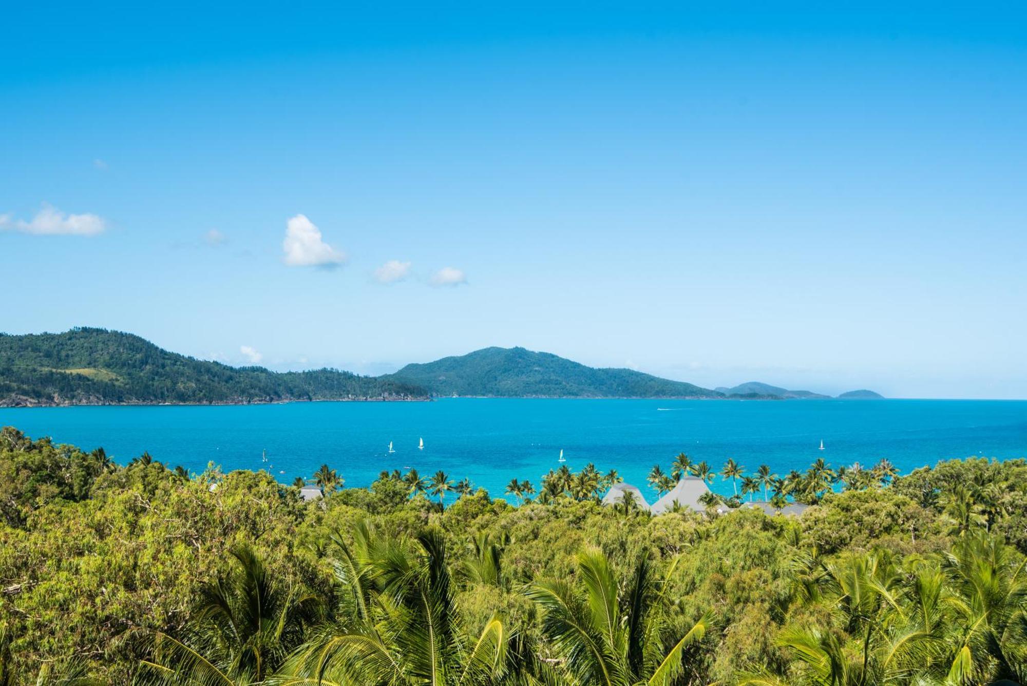 Apartment Yacht Harbour Tower 5 - Oceanviews, Buggy And Private Lift Access And Valet Service Hamilton Island