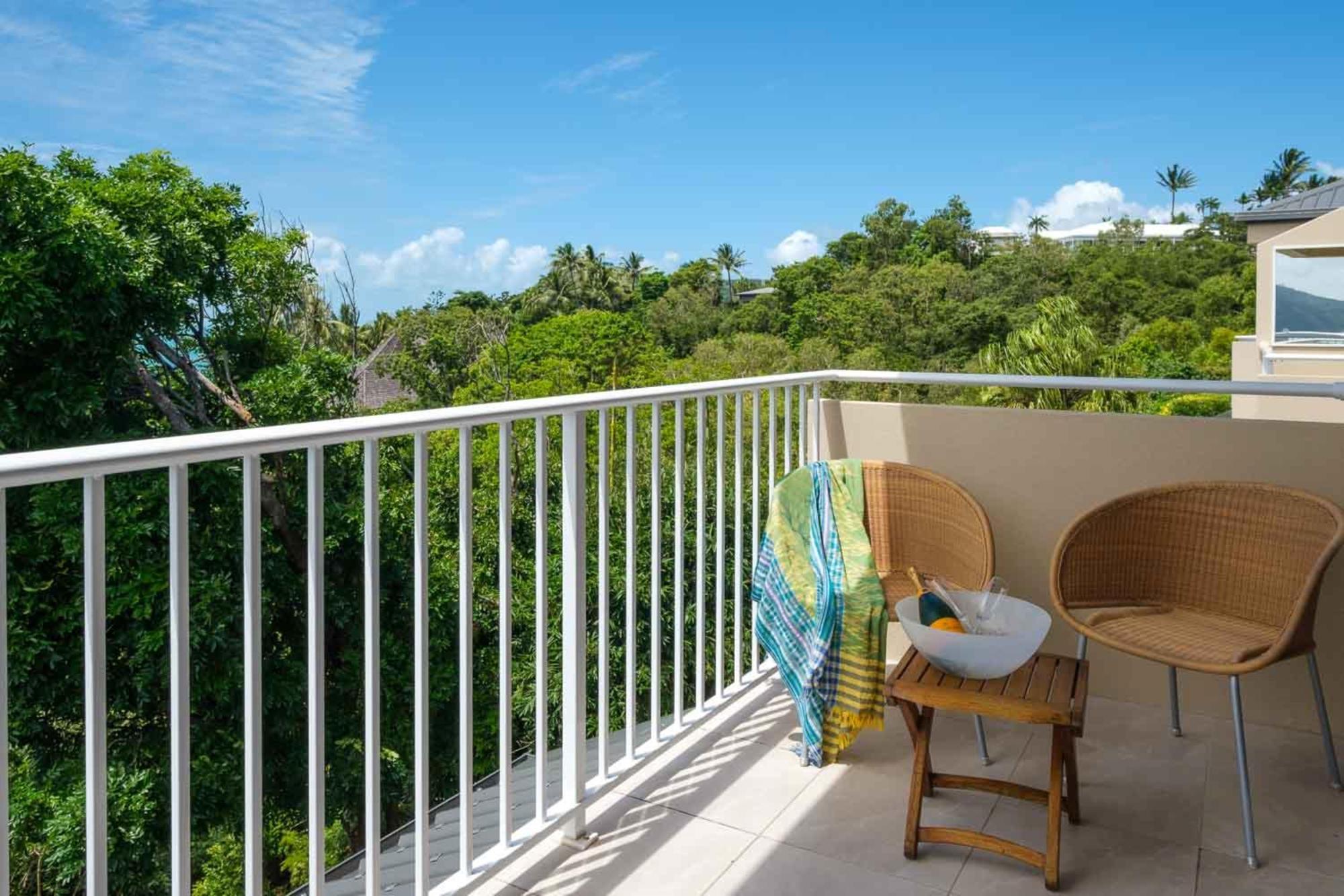 La Bella Waters 3 - Oceanview's, Pool, Buggy And Transfers * Hamilton Island