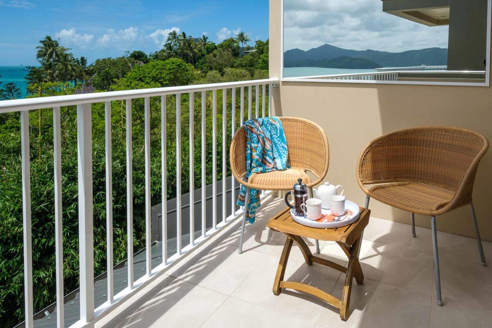 Villa La Bella Waters 3 - Oceanview's, Pool, Buggy And Transfers Hamilton Island