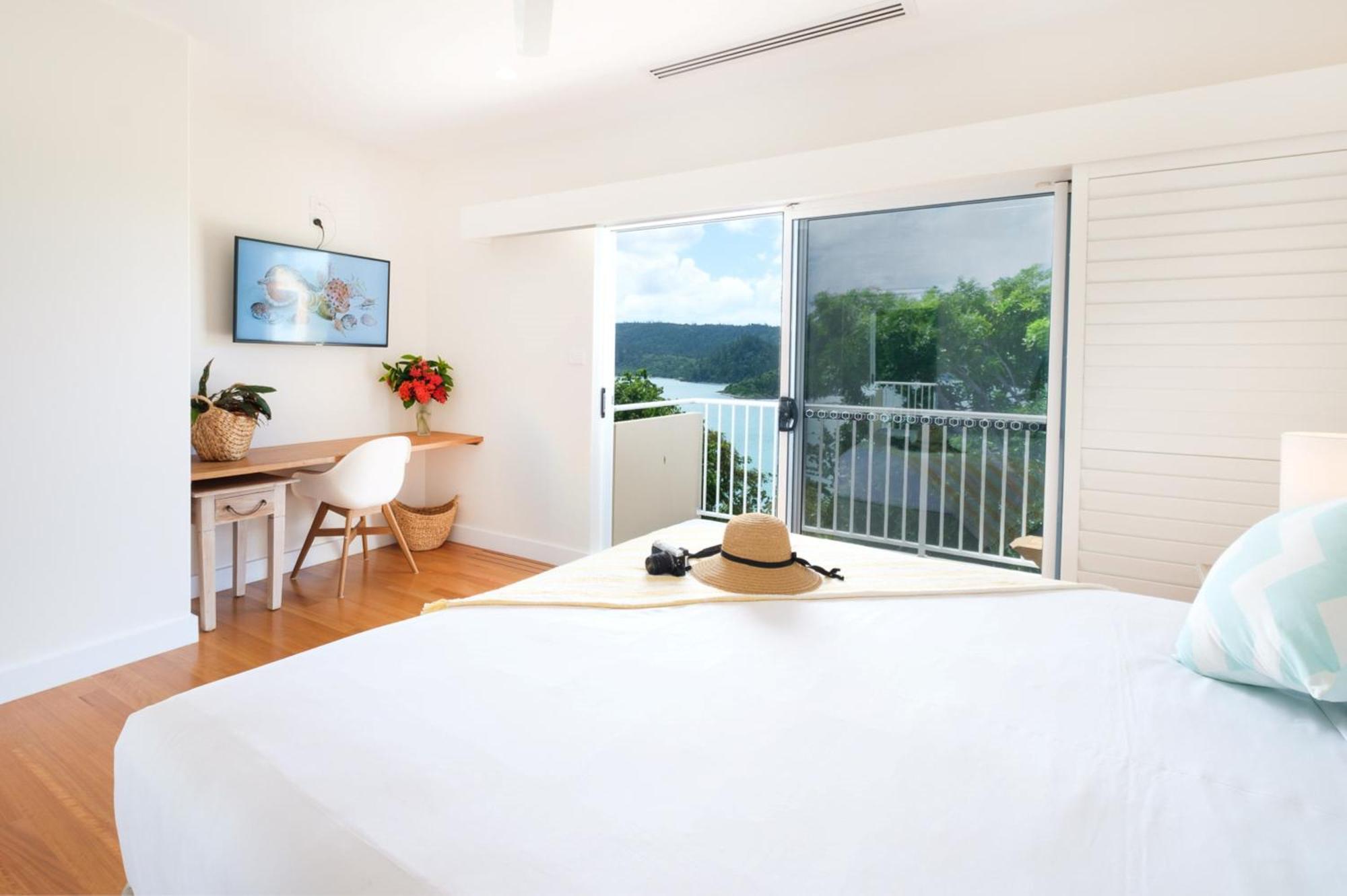 Villa La Bella Waters 3 - Oceanview's, Pool, Buggy And Transfers