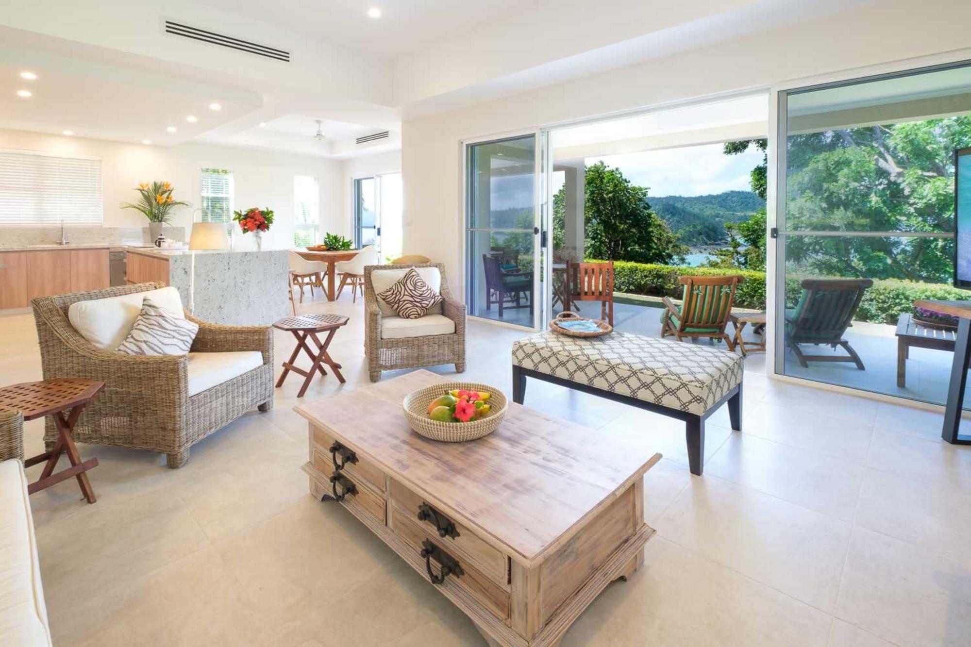 Villa La Bella Waters 3 - Oceanview's, Pool, Buggy And Transfers