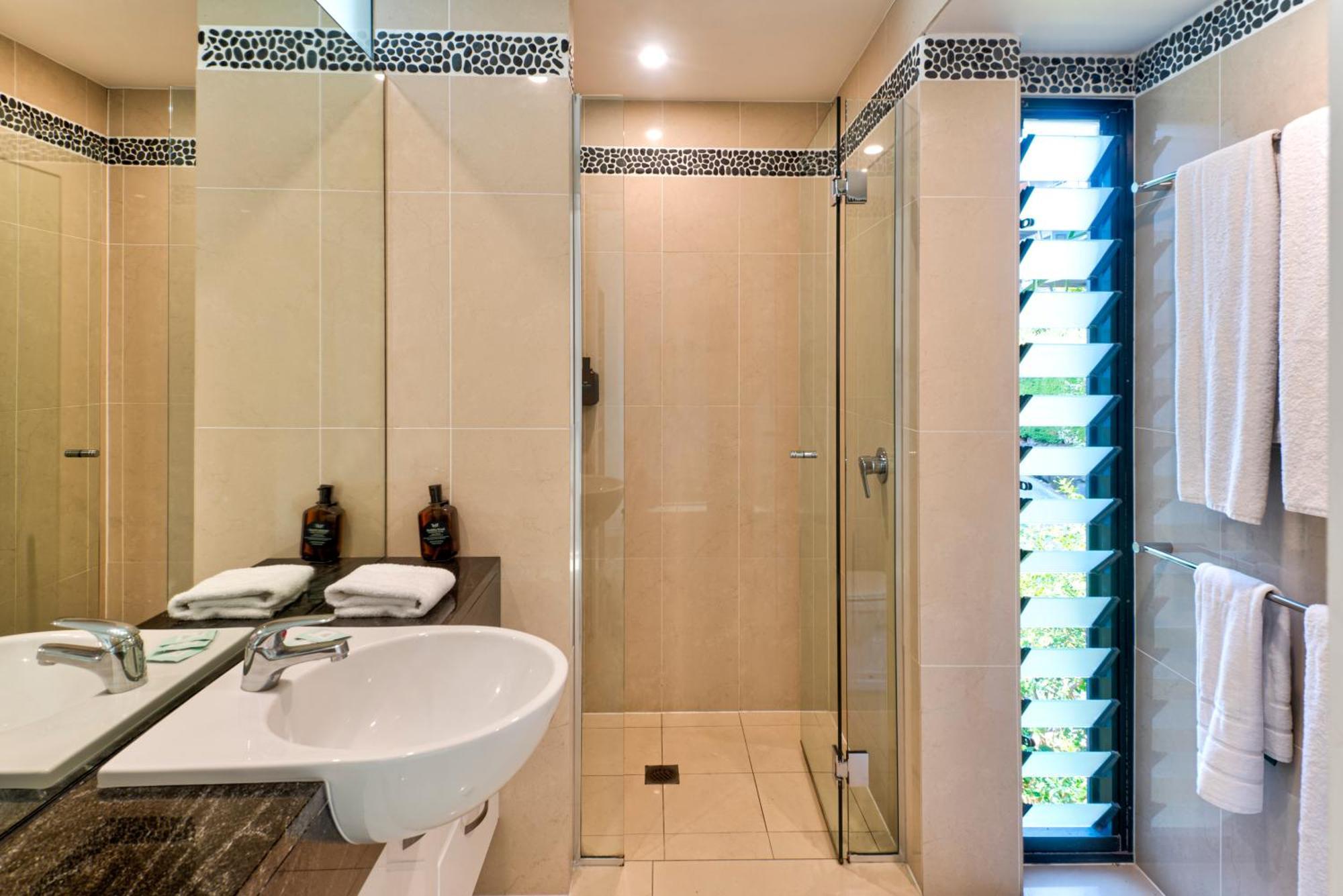 Apartment Edge Penthouse On By Hiha Hamilton Island