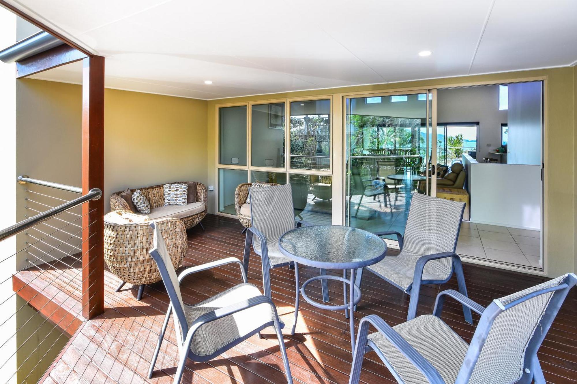 Apartment Cooinda Gardens On By Hiha Hamilton Island