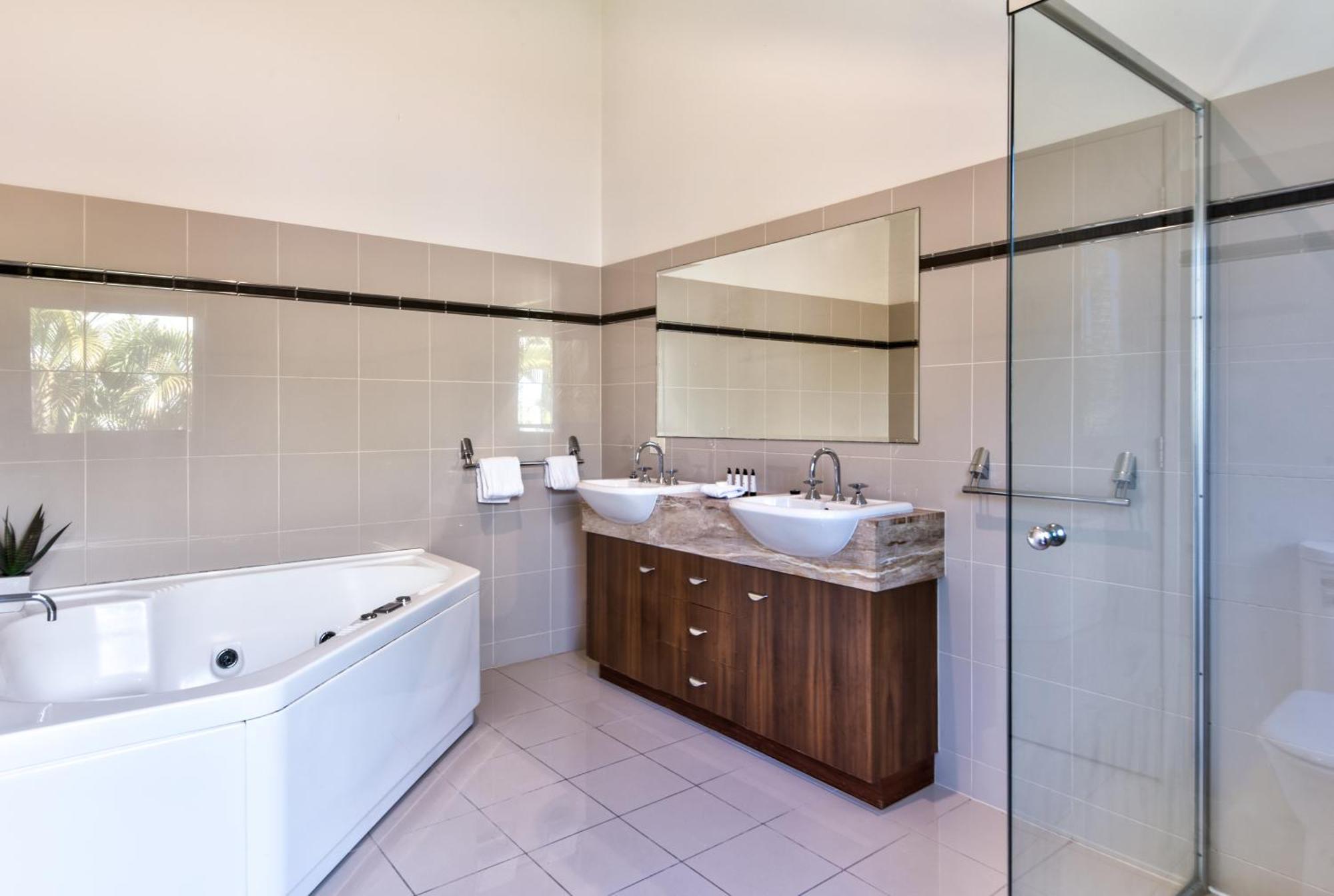 Cooinda Gardens On By Hiha Apartment