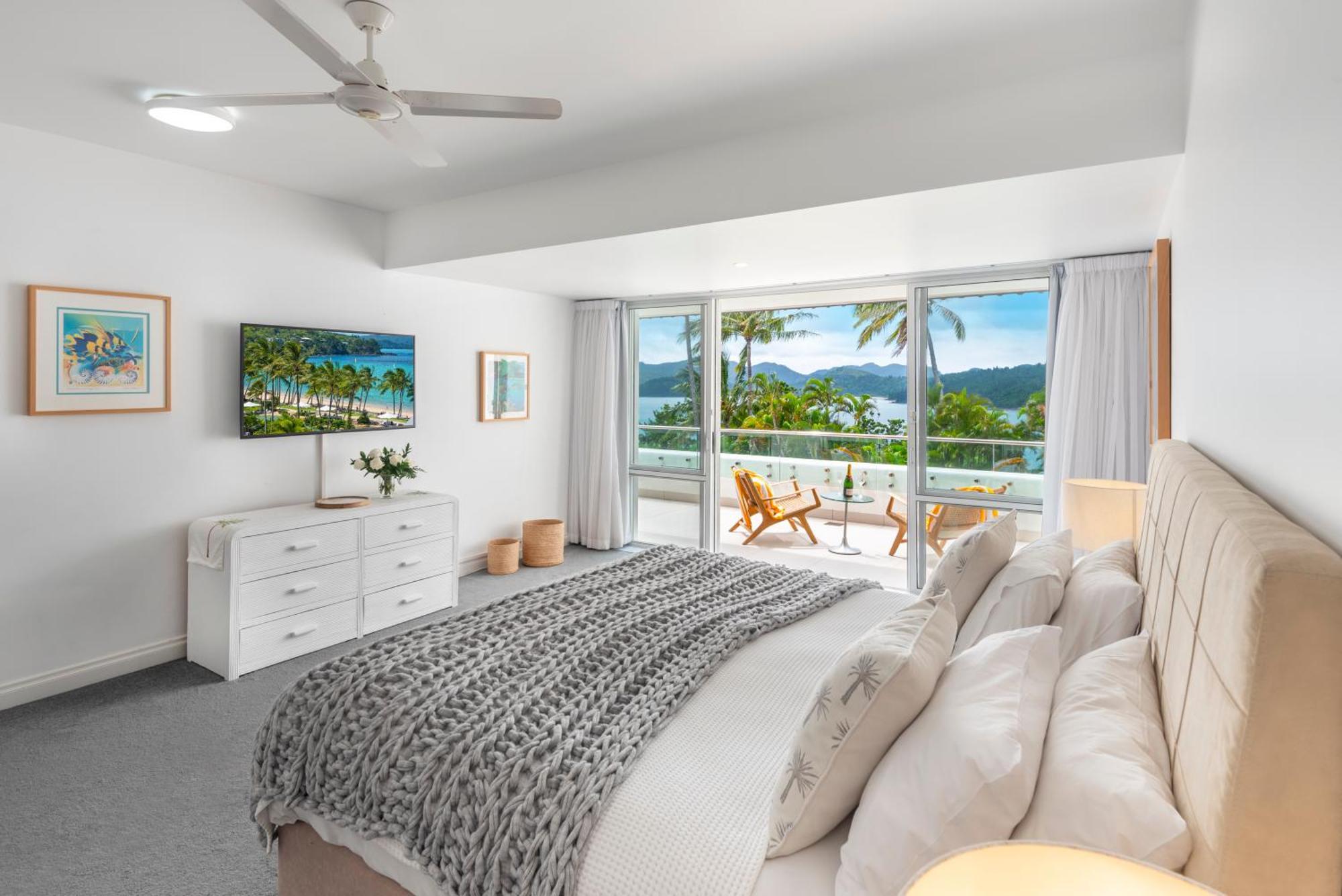 Apartment Bella Vista East 4 Oceanview, Golf Buggy, Valet Service & Shared Pool