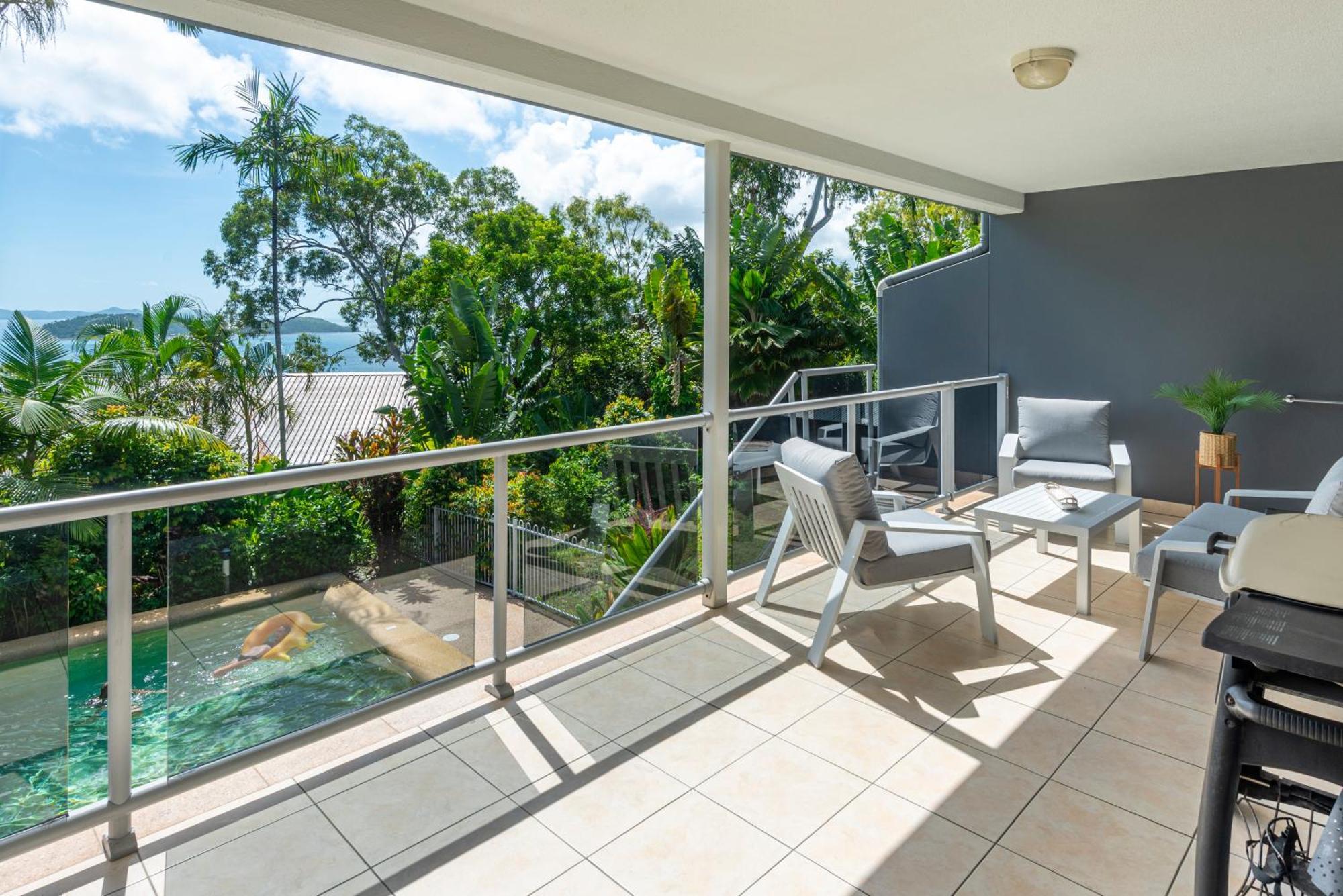 Apartment Blue Water Views *