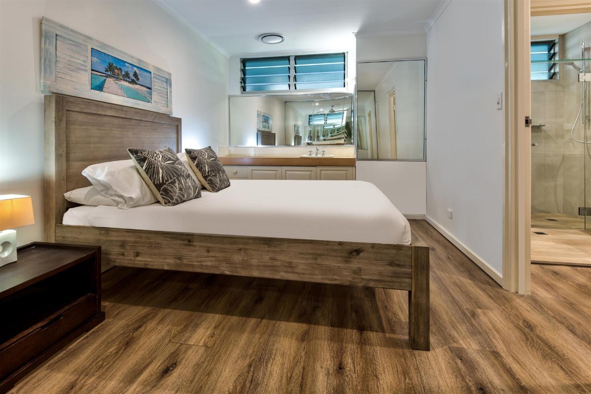 Apartment Poinciana - Ocean Views *