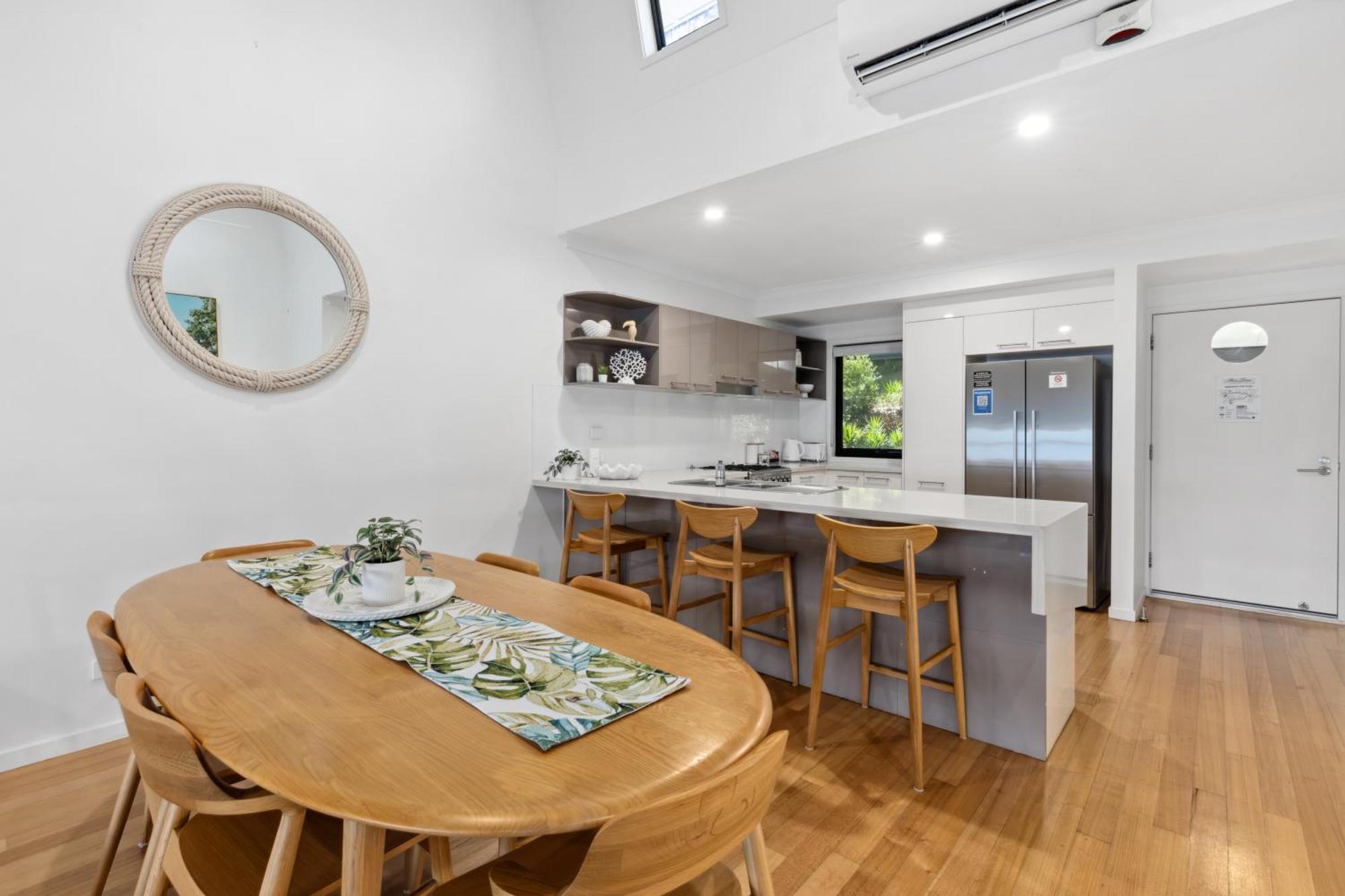 Shorelines Apartments On Hamilton Island By Hiha * Hamilton Island