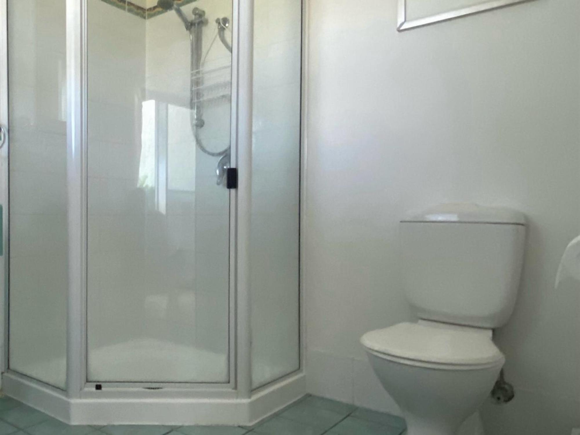 Apartment Family Island Dream Escape At Compass Point 10 Hamilton Island, 3br With Buggy Hamilton Island