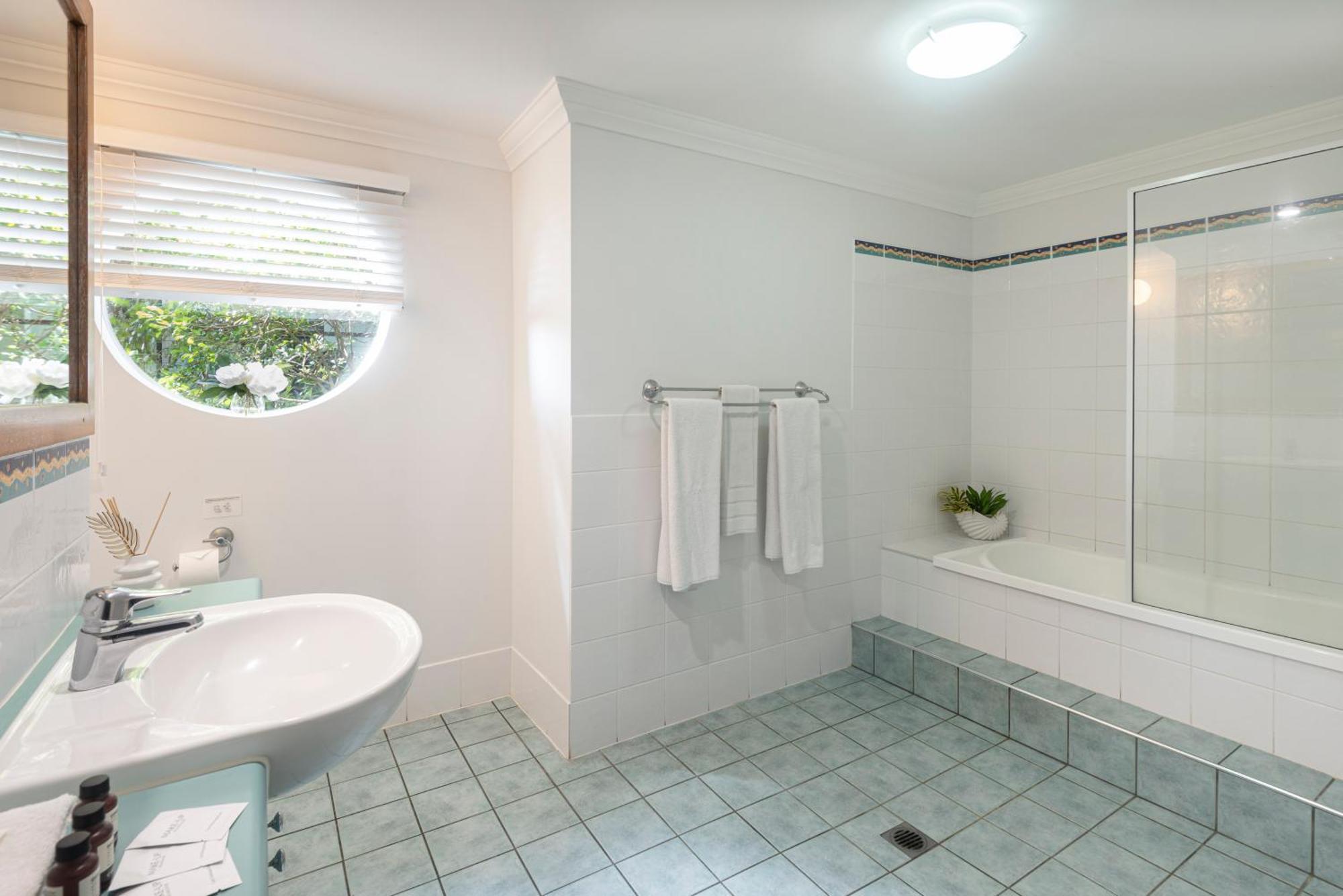 Apartment Compass Point On By Hiha